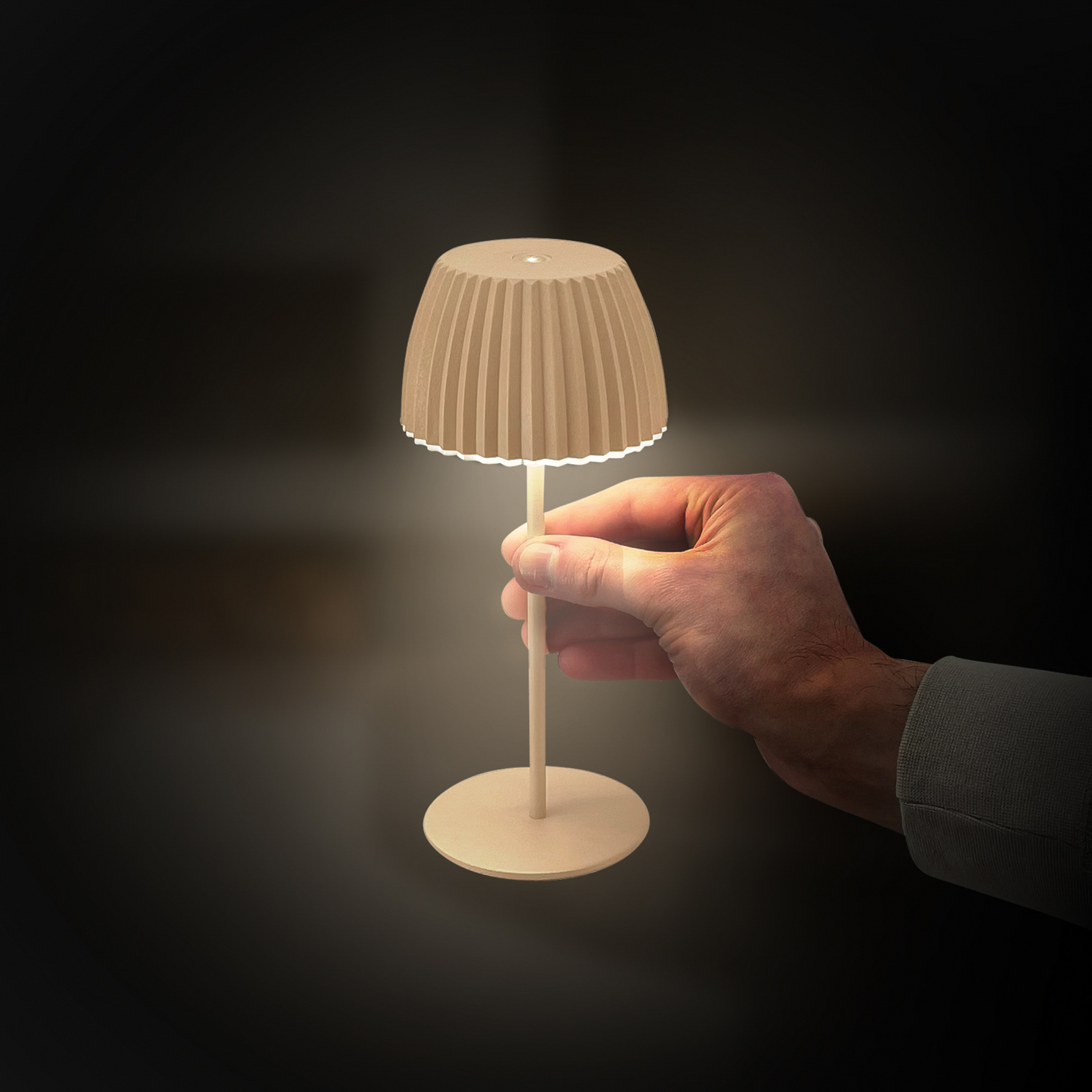 Lampa stołowa LED Brilo unplugged Riffle, 20 cm, beżowa