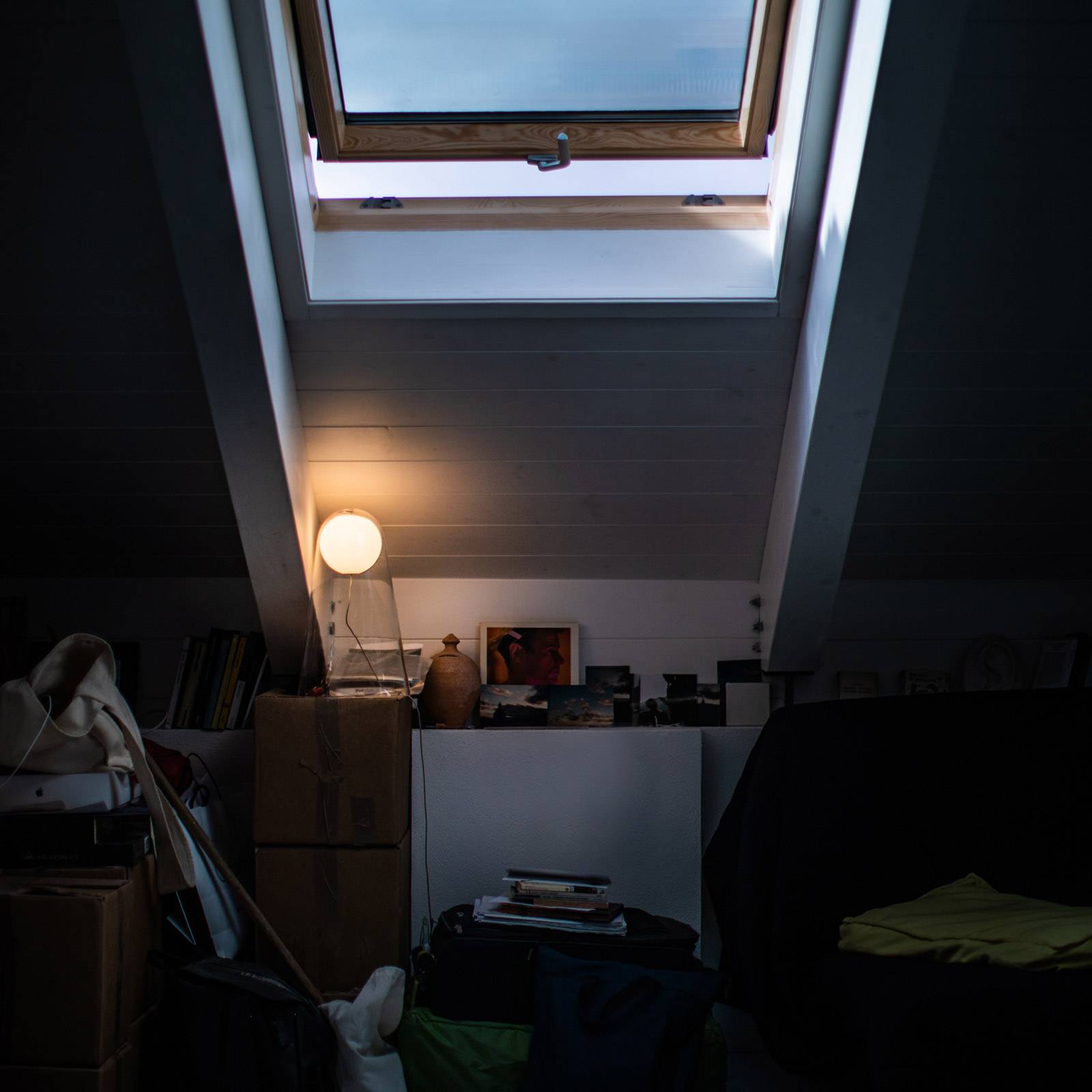 Foscarini Satellight szklana lampa stołowa LED