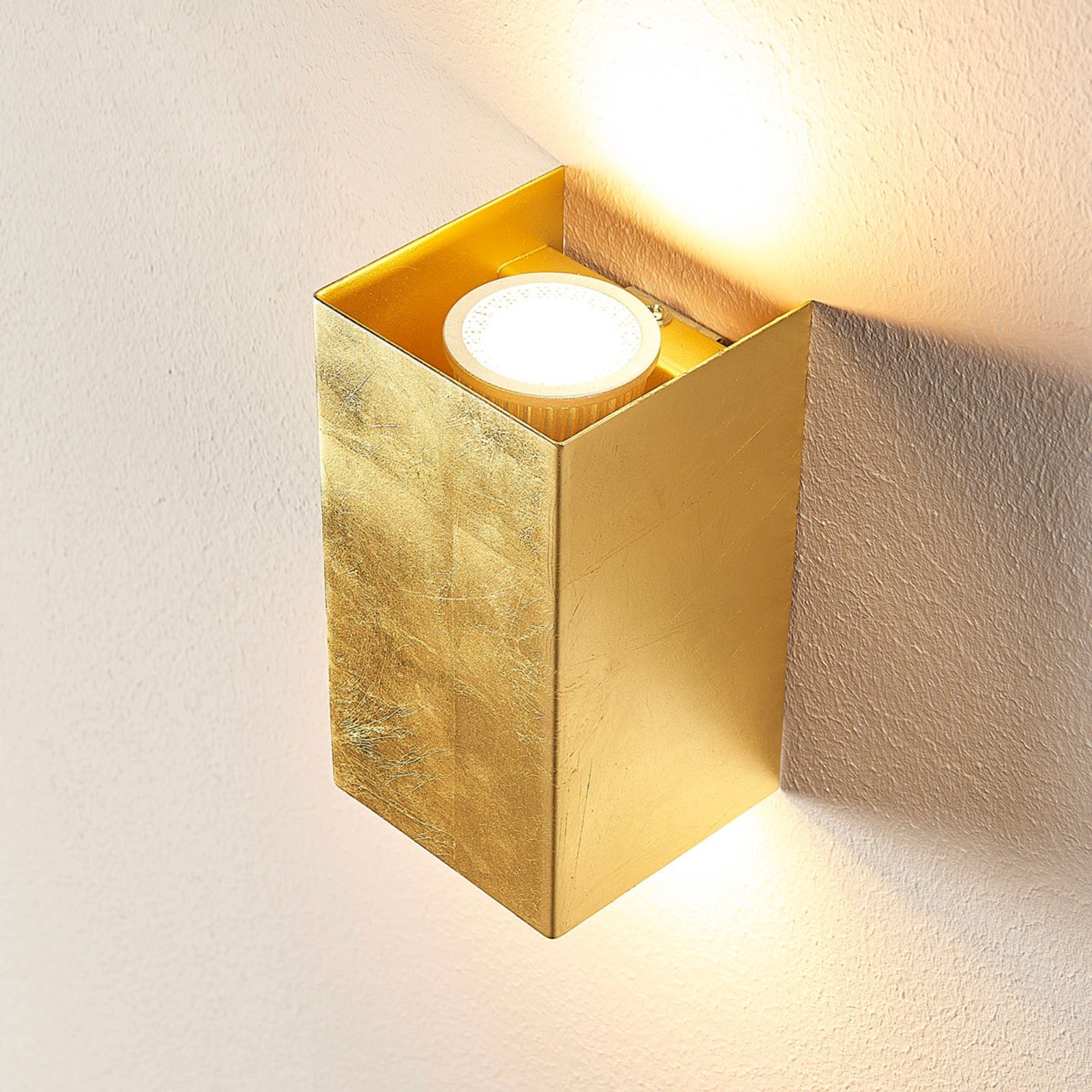 Golden wall lamp Tabita made from metal, 2 bulbs