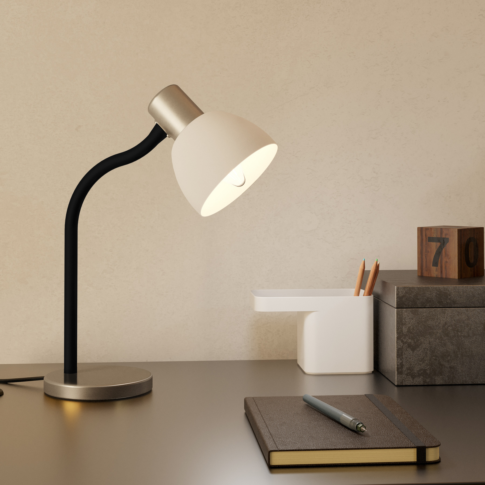 Lampada da tavolo Macere, nichel/bianco