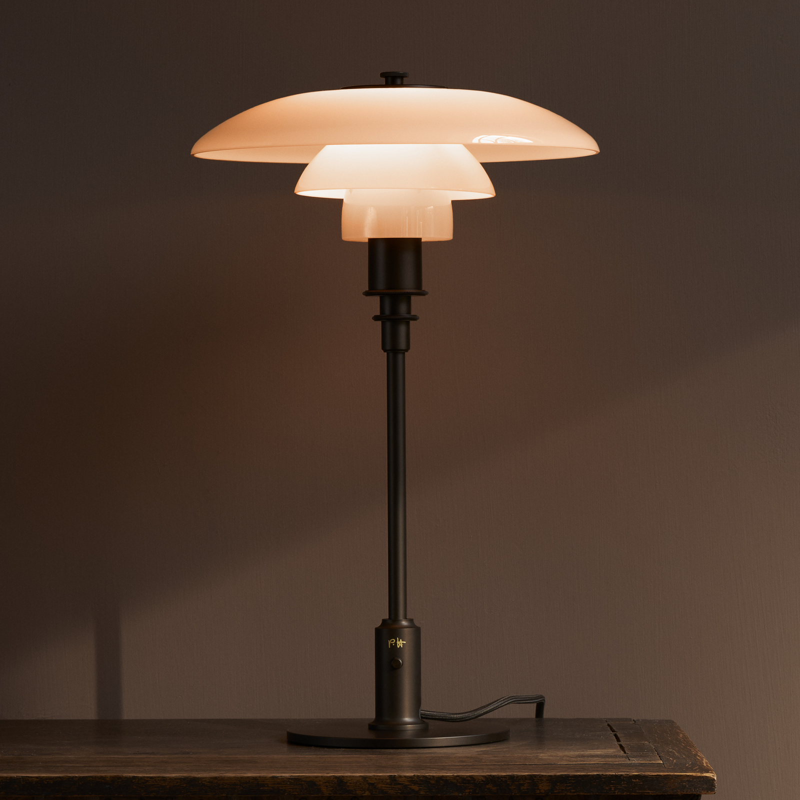 Tischlampe PH 3/2 dusty terracotta E14 - Louis Poulsen