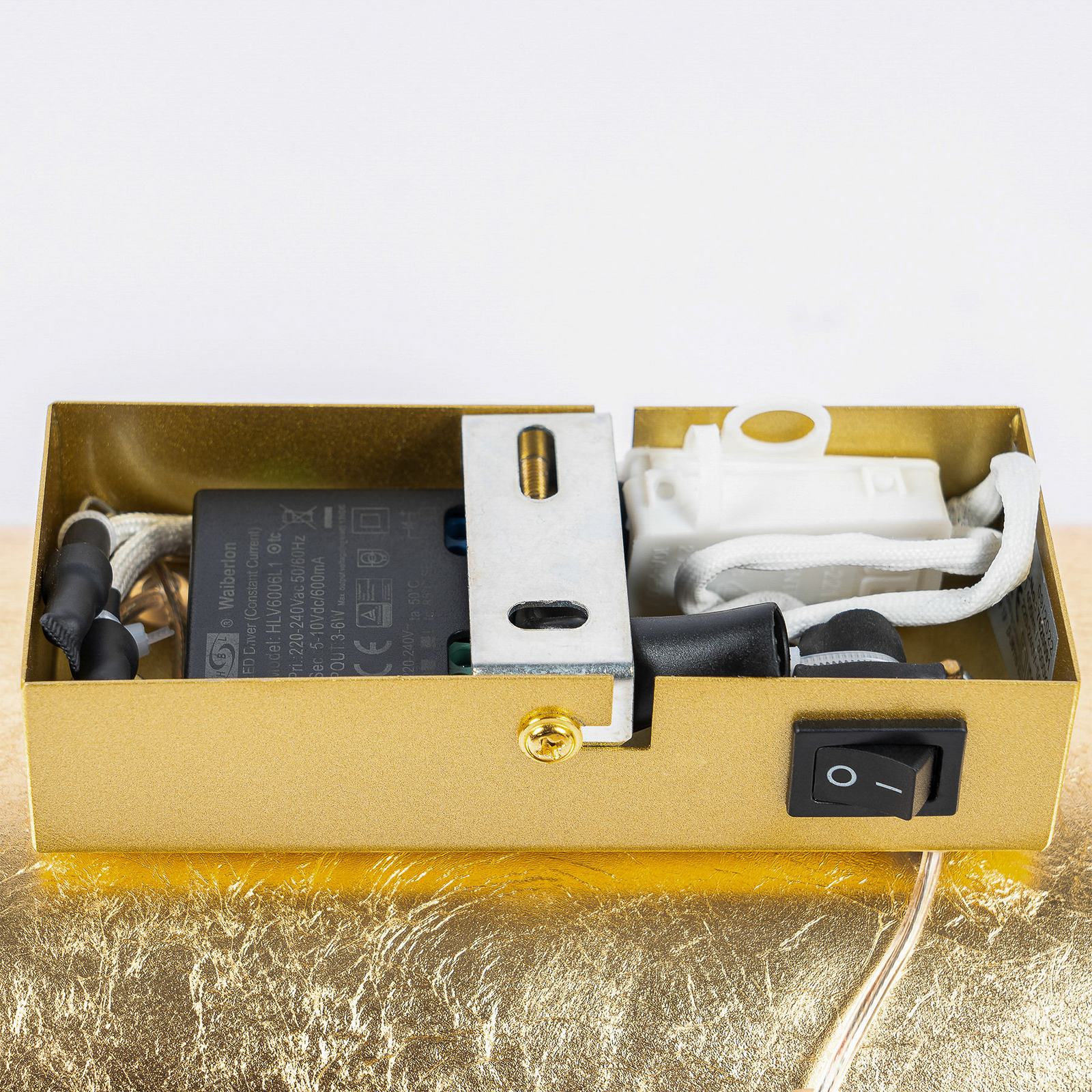 Wrenjo LED Applique Murale L45 Gold - Lindby