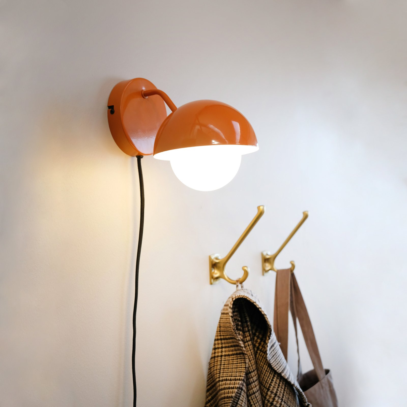 Rose Vägglampa Orange - DybergLarsen