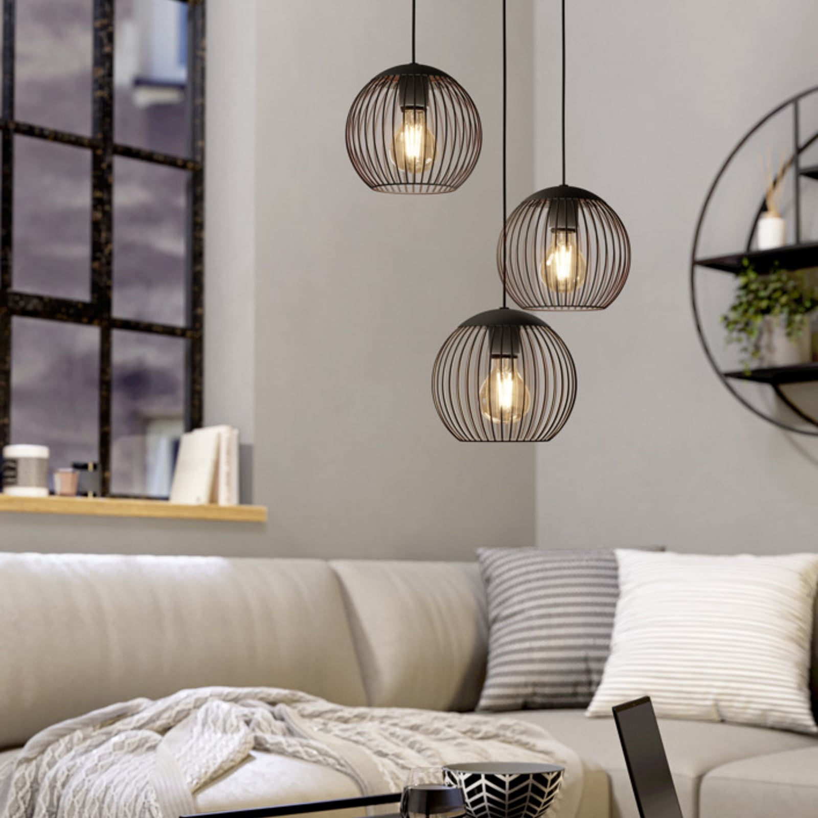 Suspension EGLO ALMANZORA, Ø 47 cm, à 3 lampes, noir, E27 Suspension EGLO ALMANZORA, Ø 47 cm, à 3 lampes, noir, E27