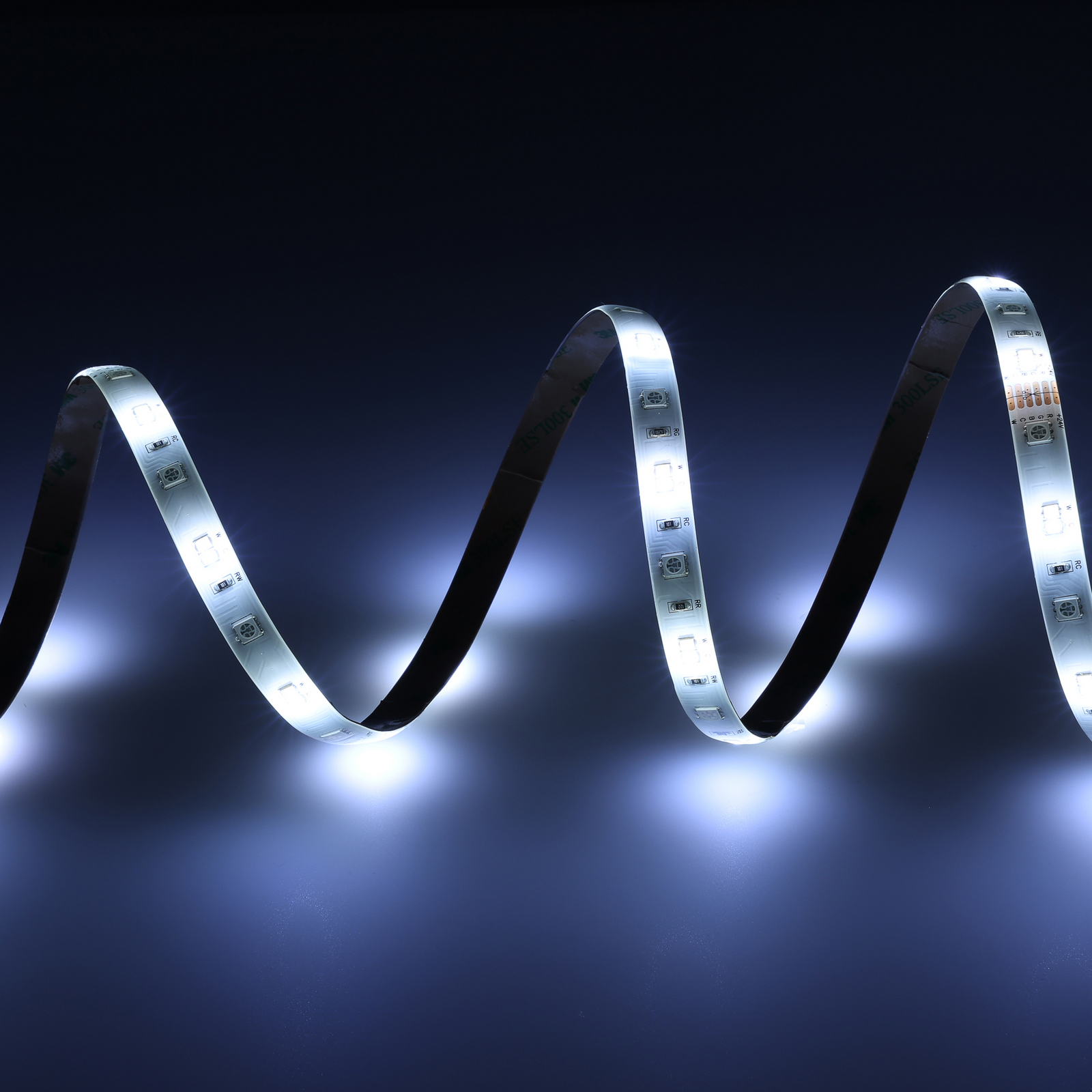 EGLO connect Stripe-Z RGBW LED trakovi, 8 m EGLO connect Stripe-Z RGBW LED trakovi, 8 m