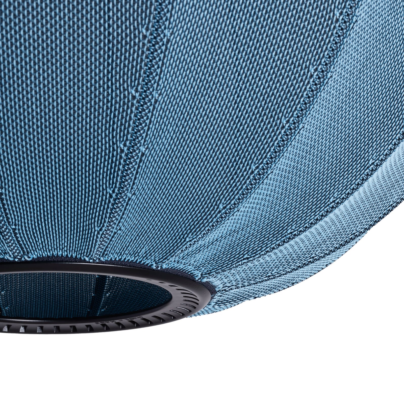 Suspension Knit-Wit 75 Round Blue Stone - Made By Hand Suspension Knit-Wit 75 Round Blue Stone - Made By Hand