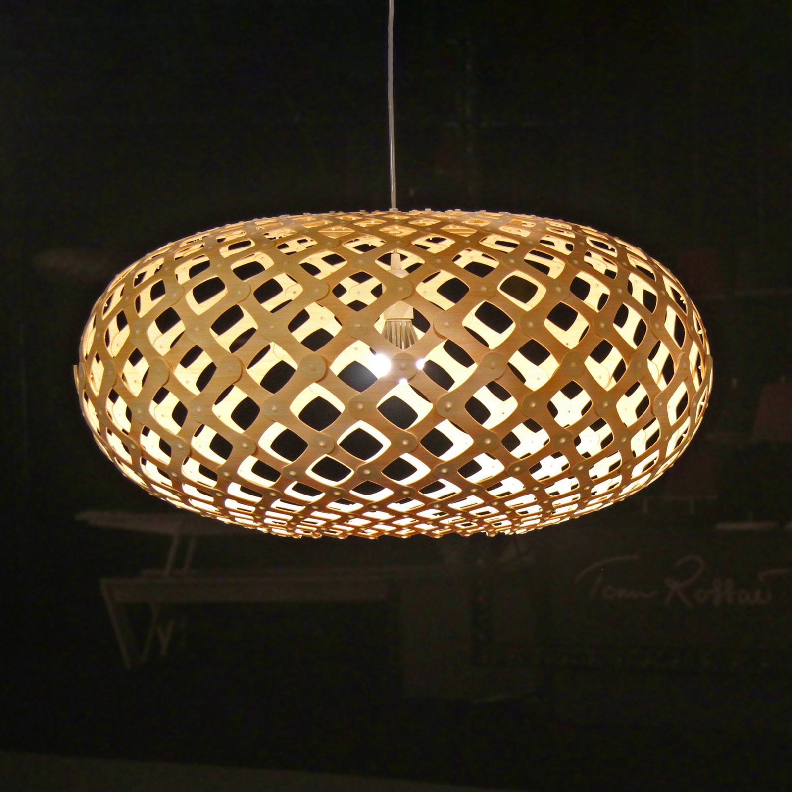 david trubridge Kina závesná lampa Ø 80 cm karamel
