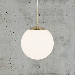 Lampada a sospensione Grant in ottone con globo in vetro Ø 25cm
