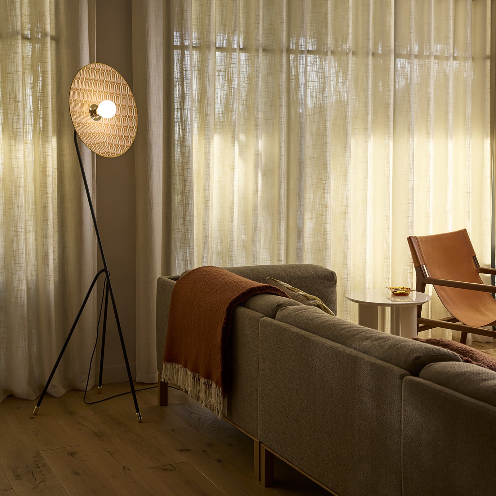 Piantana Gatsby, myra, treppiede - MARKET SET