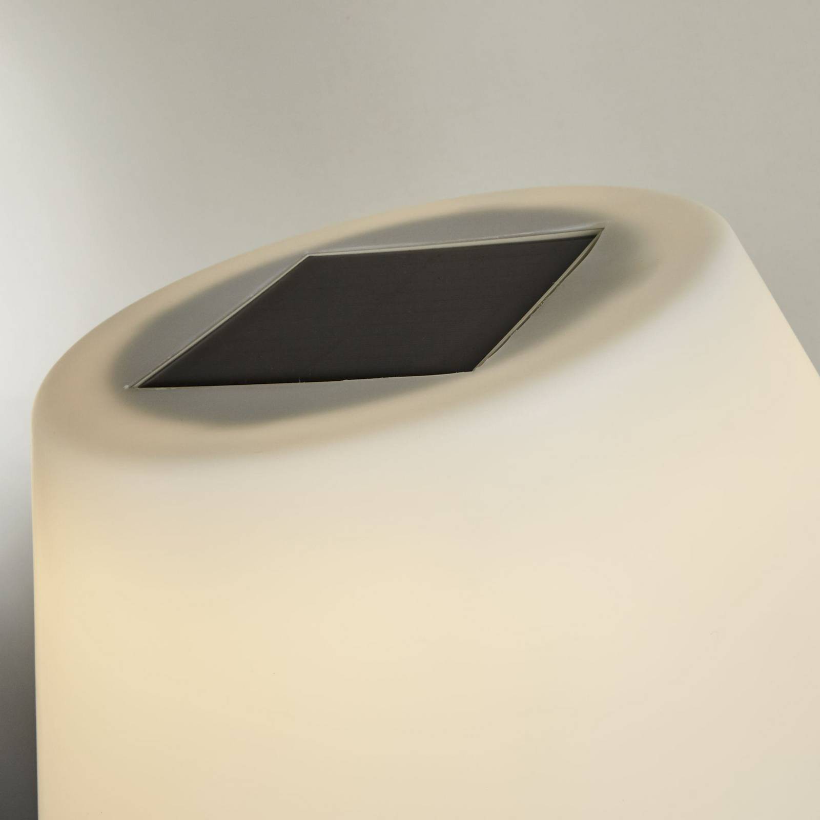 LED-Solar-Tischleuchte Venice I, IP44, weiß/silber günstig online kaufen