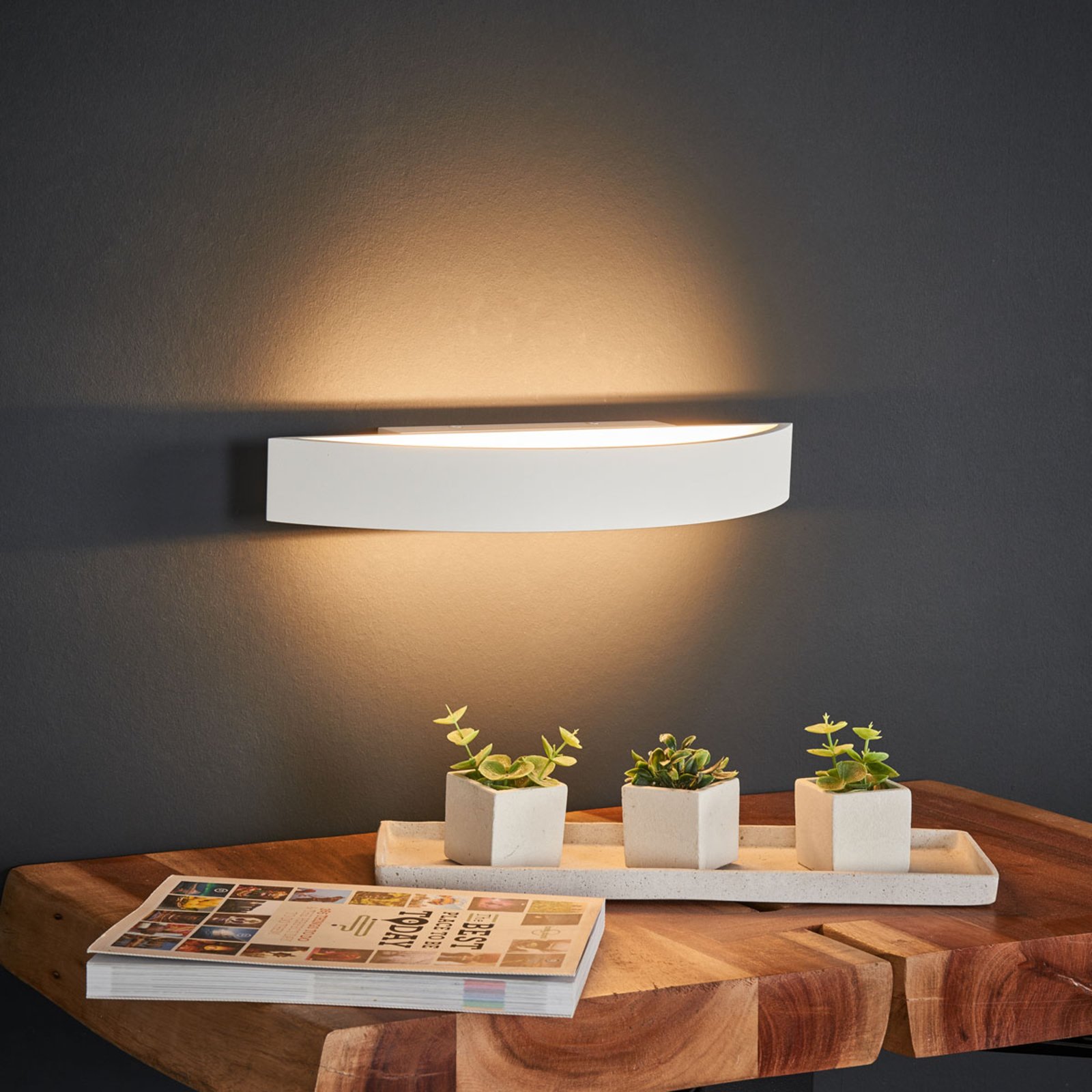 Helestra Yona - LED wandlamp, wit, 37,5 cm