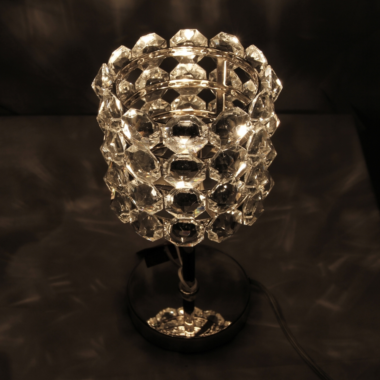 Кристална настолна лампа BACCARAT