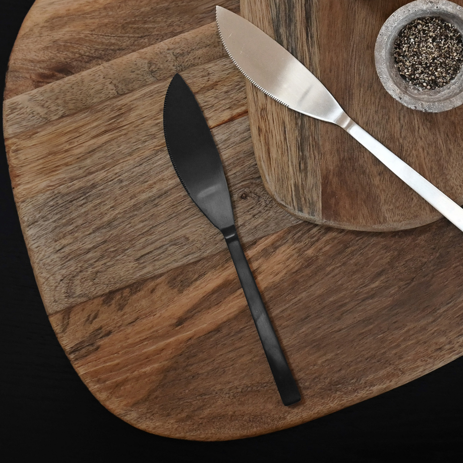 Zestaw 4 noży Kogei, czarny, wysokość 22 cm – 101 Copenhagen