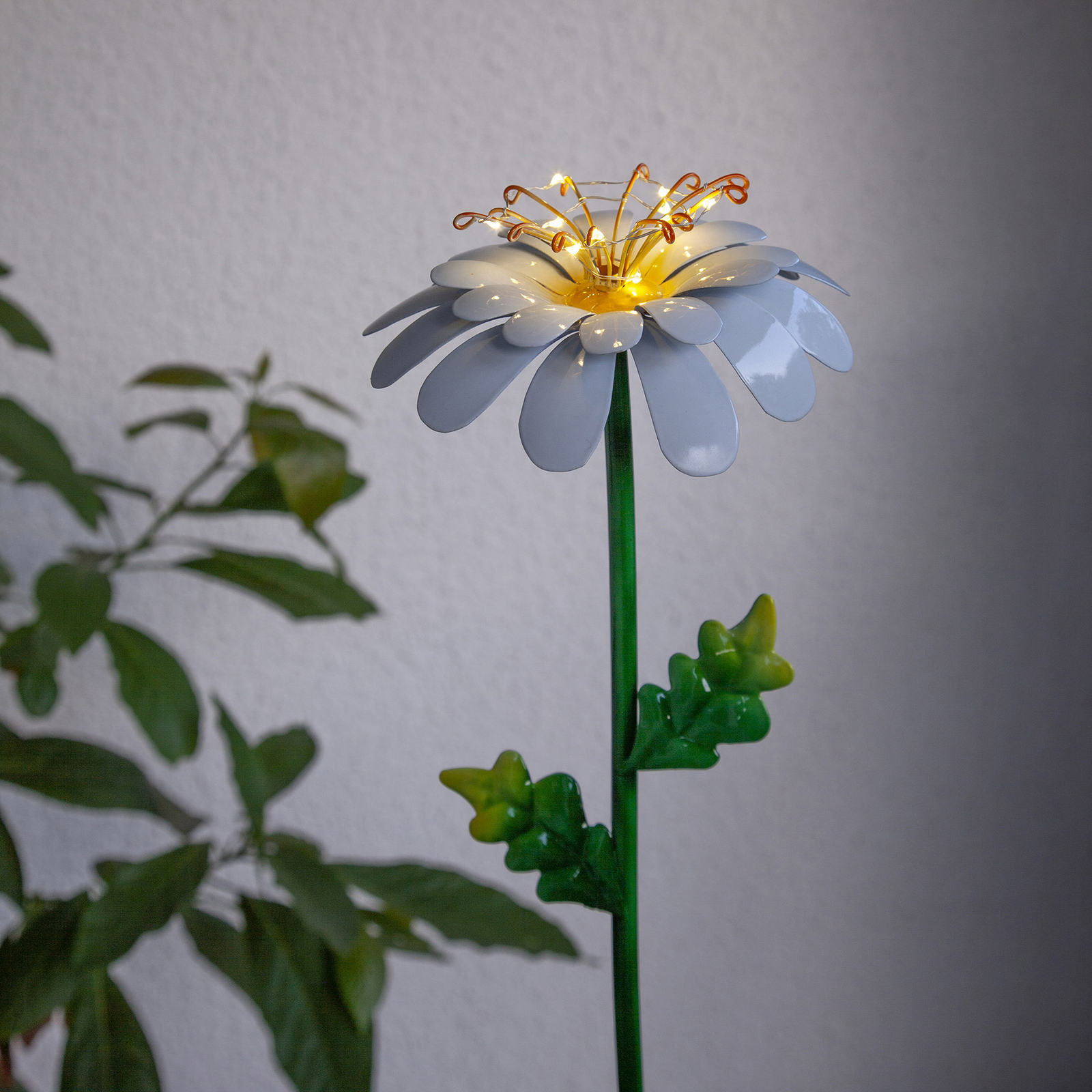 Lampe solaire LED Daisy en forme de marguerite