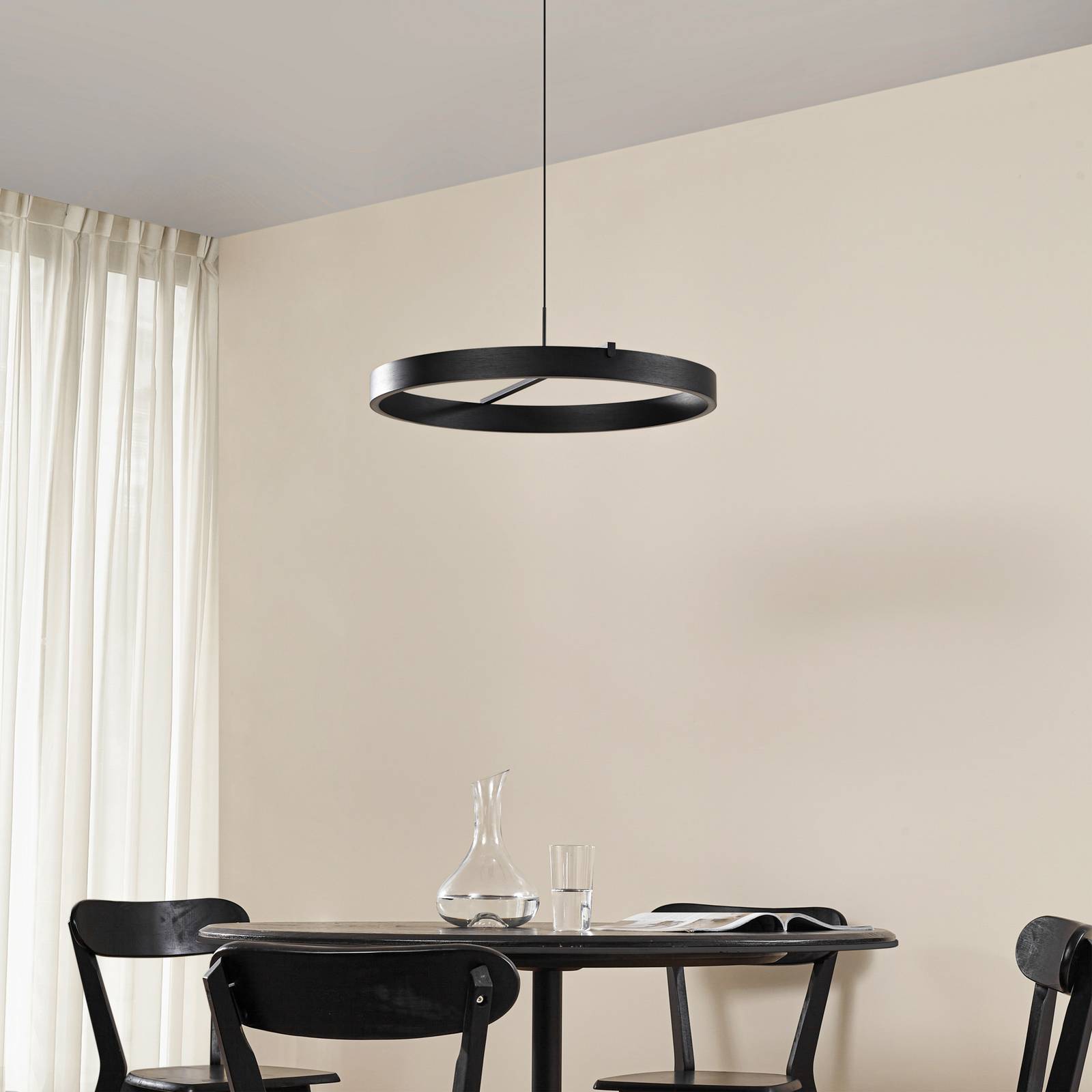 Lucande Żyrandol LED Rovan, Ø 60 cm, czarny, CCT, ściemniany
