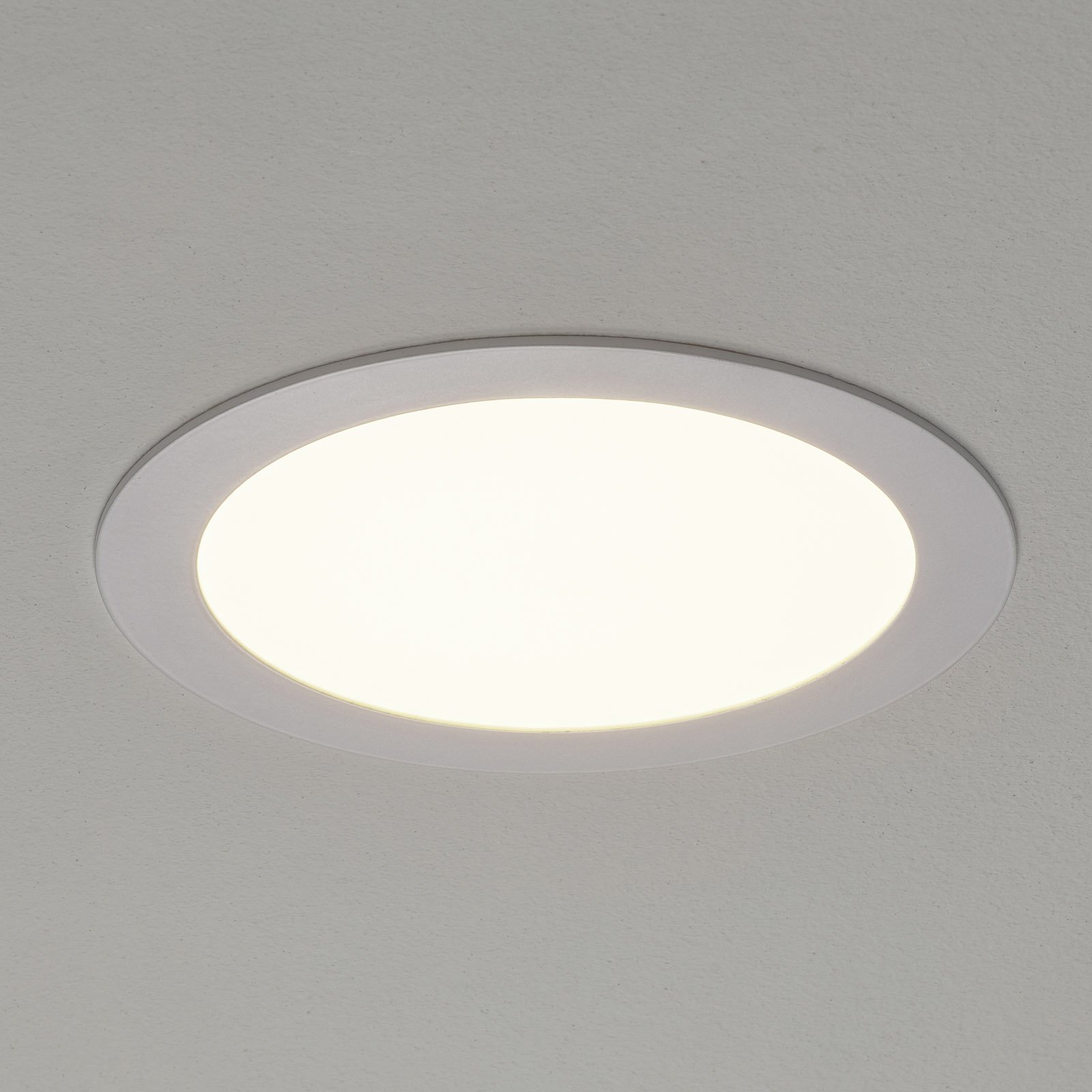 EGLO connect Fueva-C LED-lampe hvid 22,5cm