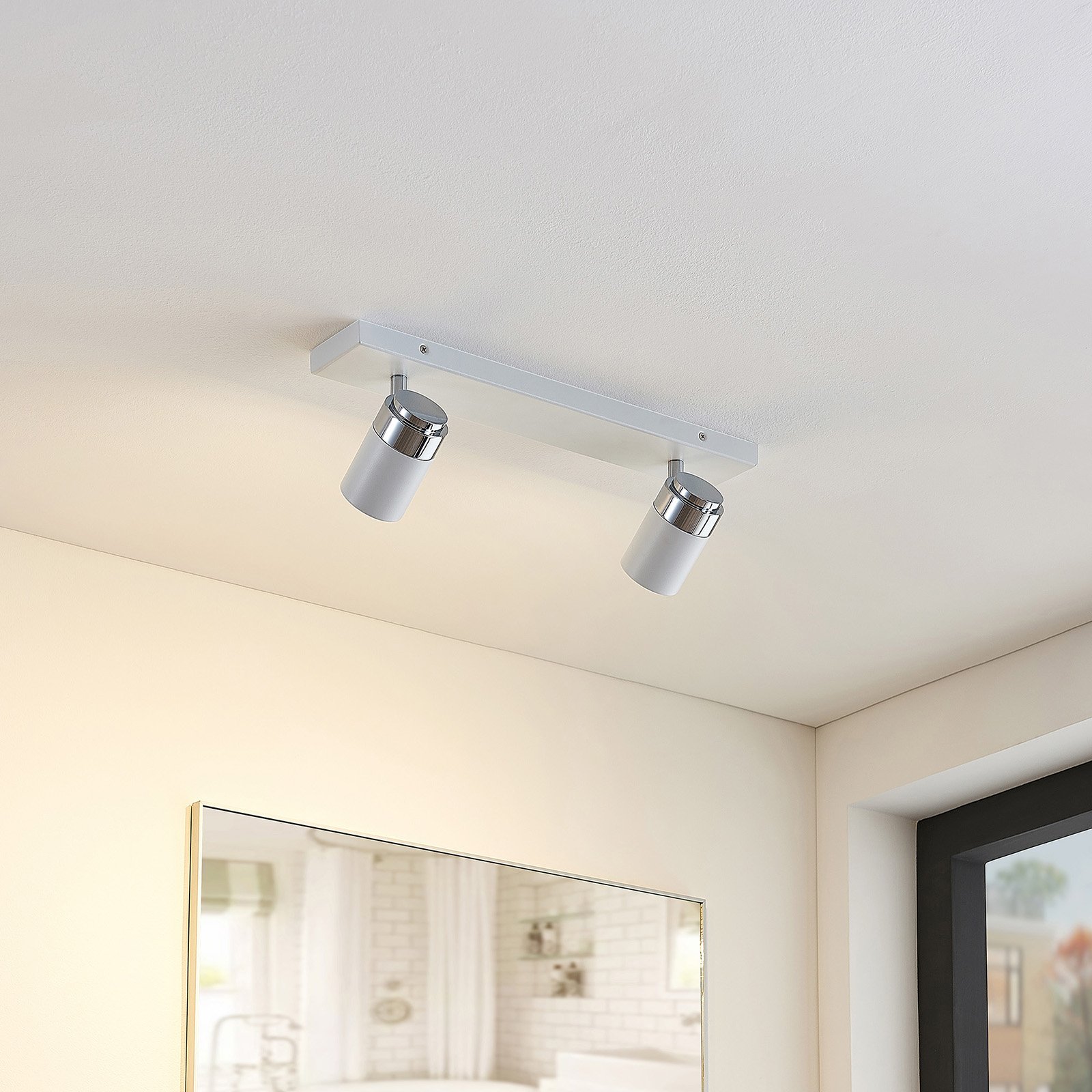 Kardo 2 Wandleuchte IP44 White/Chrome - Lindby