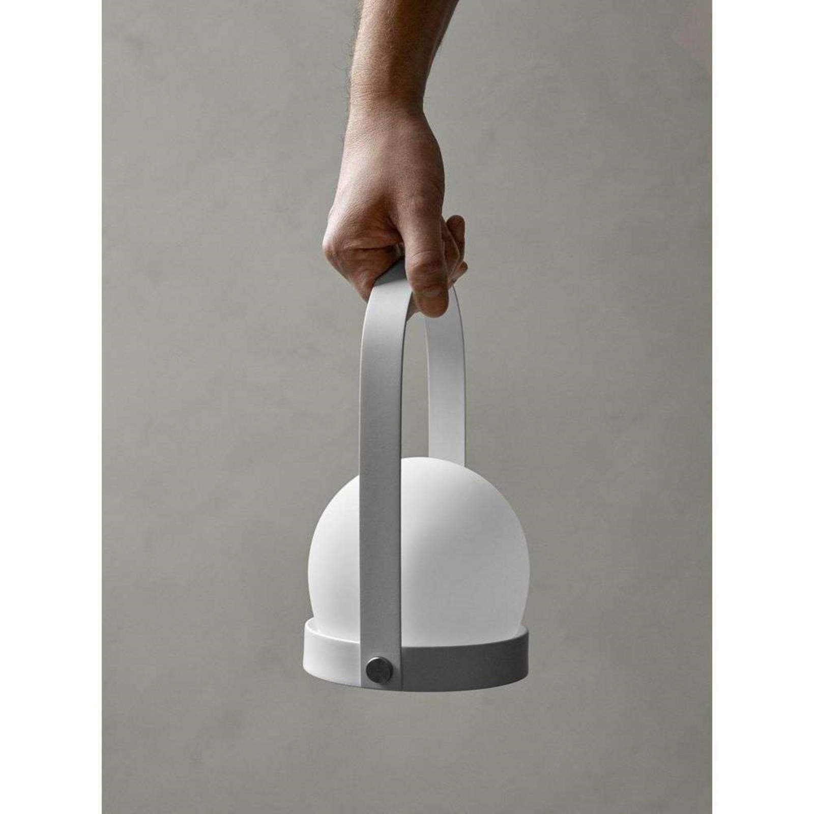 Carrie Portable Bordslampa Olive - Audo Copenhagen