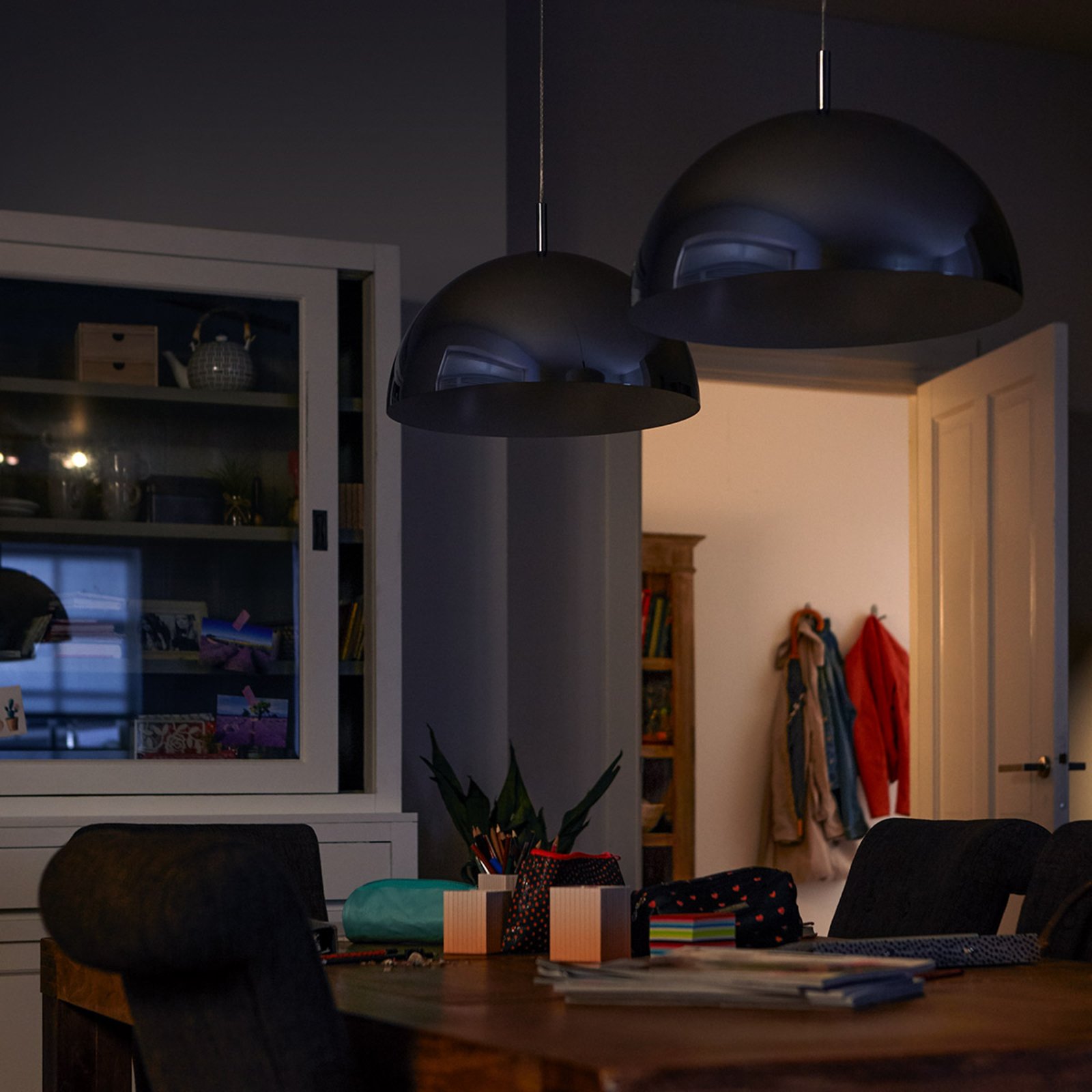 Izzó LED 2,2W Glass Crown (250lm) E27 - Philips
