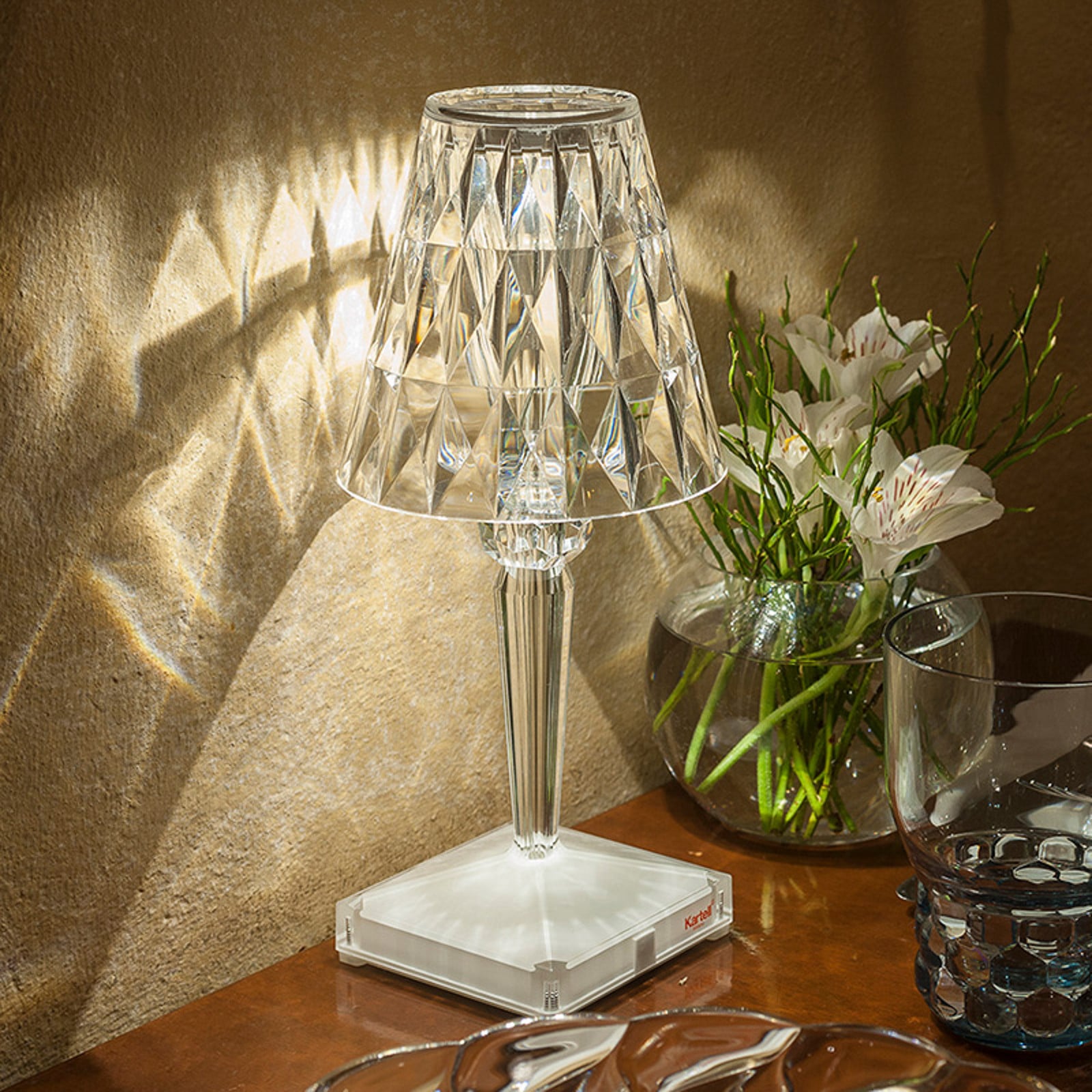 Kartell Namizna svetilka LED na baterije Baterija, 26 cm, prozorna, IP54 - Dnevna soba / jedilnica - Dizajn - prozorno - Plastika