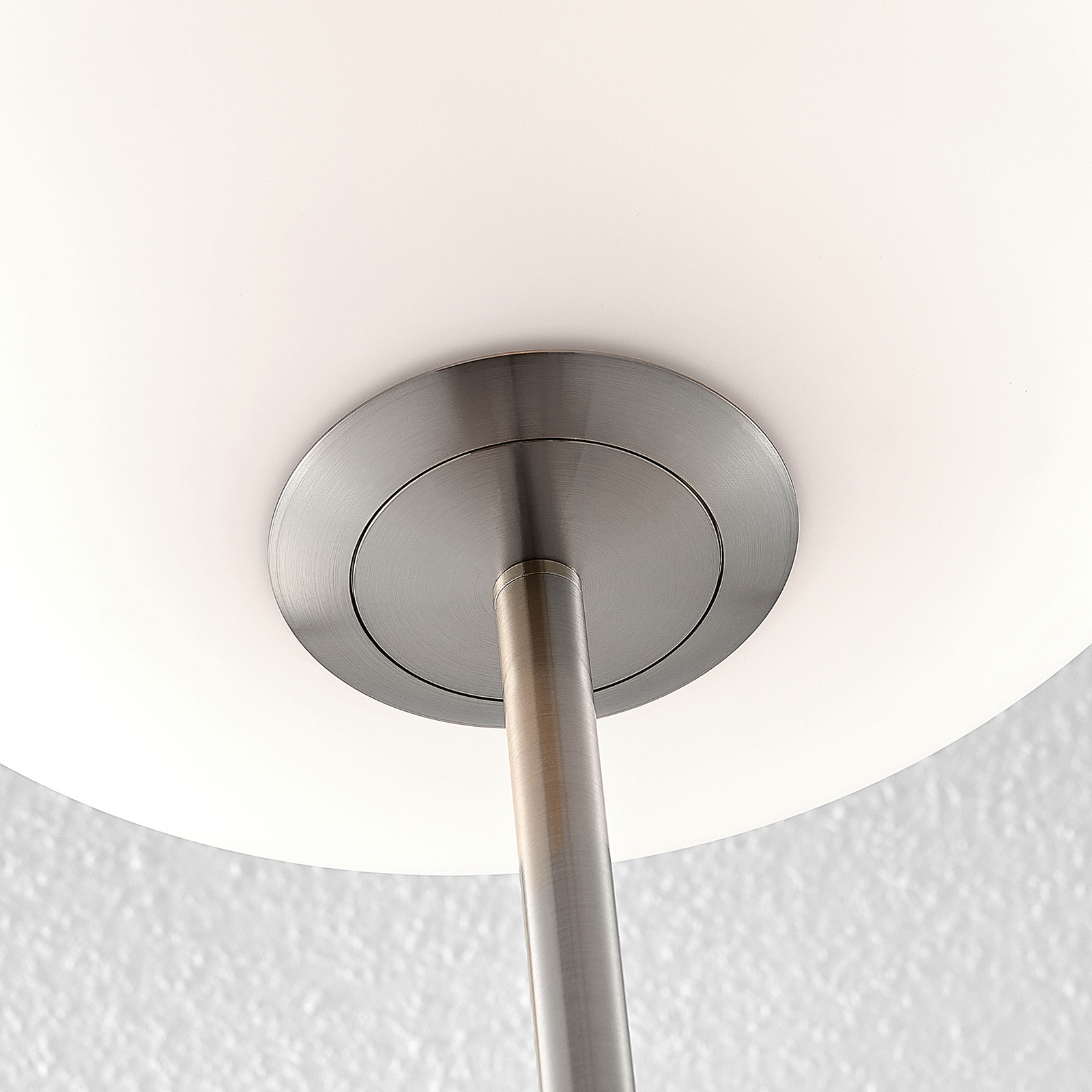 Lindby Stehlampe Sonika, 175 cm, nickelfarben, Glas, E27