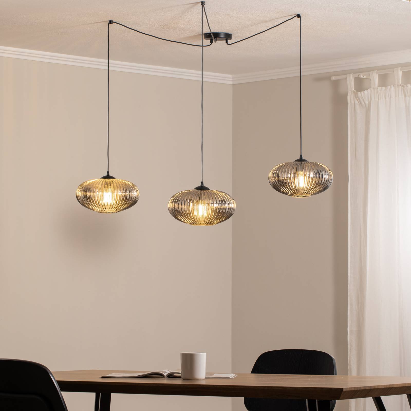 Hängelampe Origo, rauchfarben, dezentral, Glas, 3-flg. günstig online kaufen