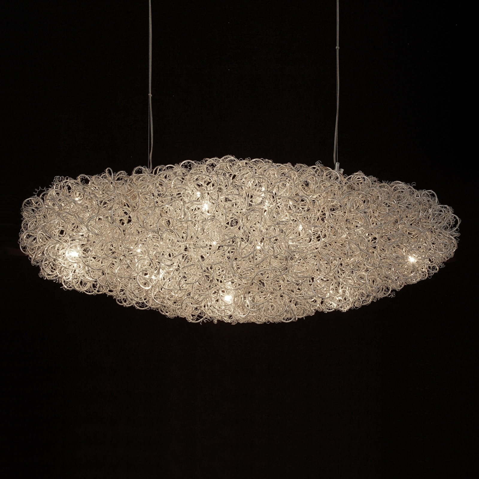 Kostbare LED-Hängeleuchte Dirigibile