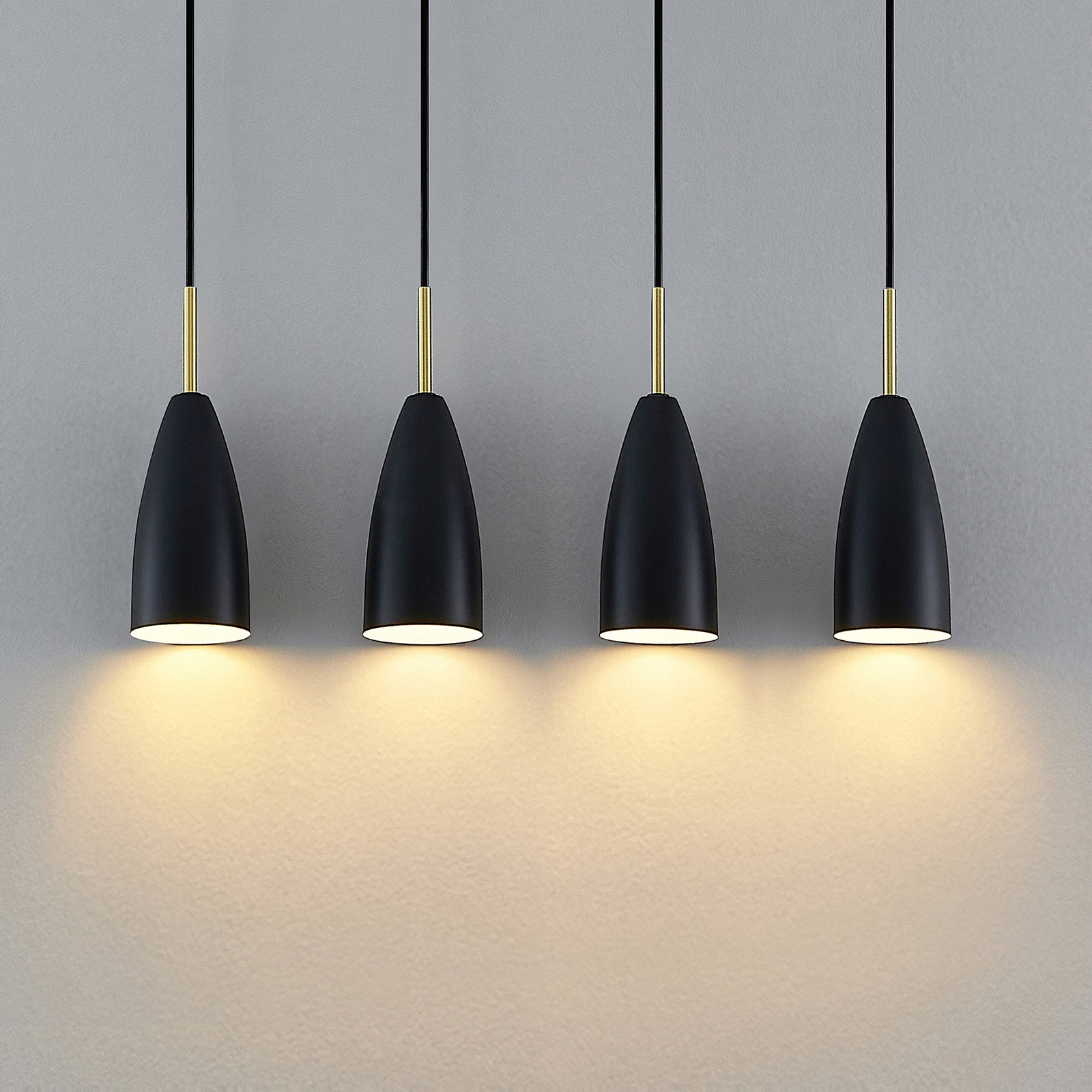 Lindby Caylee hanging light, four-bulb