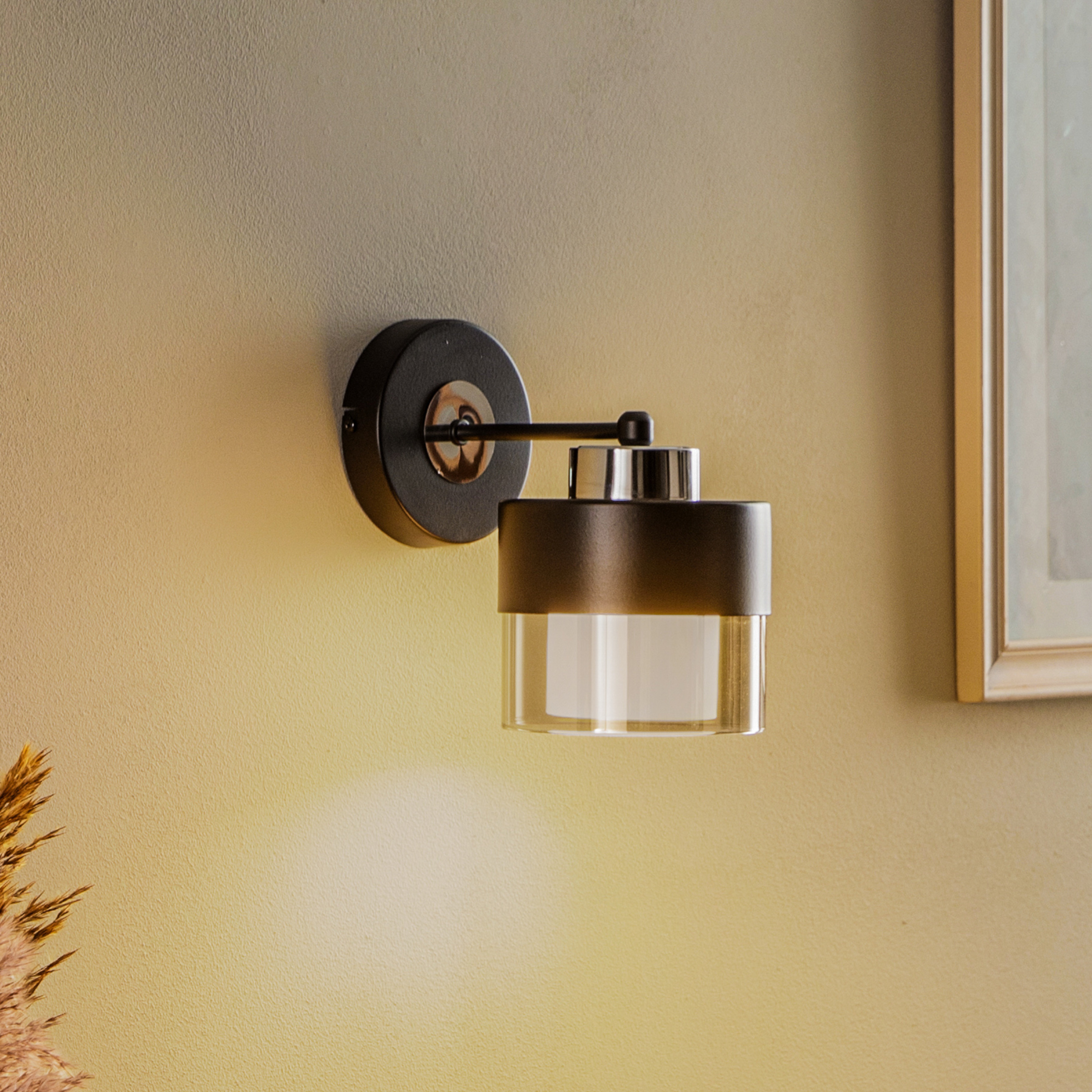 Sienas lampa AP-4288-1BSY no metāla un stikla