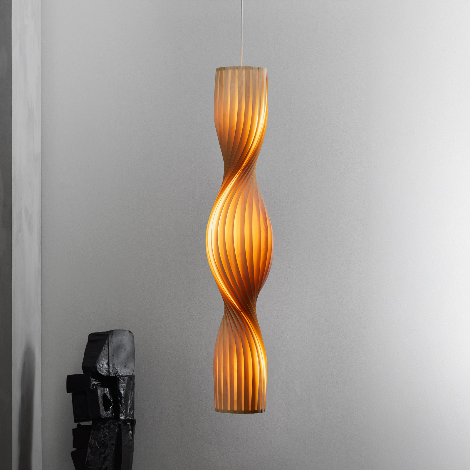 Lampada a sospensione Tom Rossau TR4 Anniversary, legno di betulla, 137 cm Lampada a sospensione Tom Rossau TR4 Anniversary, legno di betulla, 137 cm