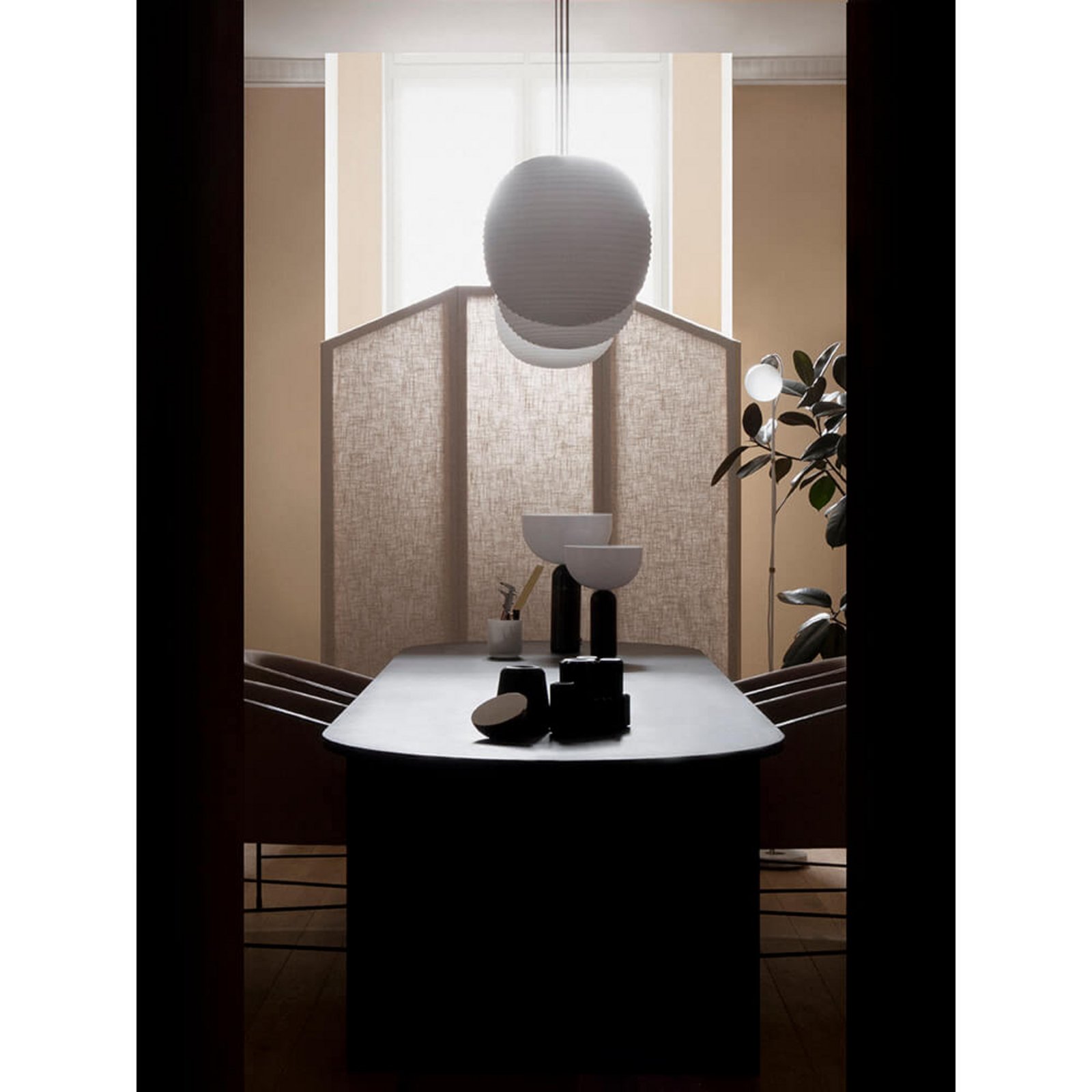 Kizu Stolna Lampa Small Black - New Works