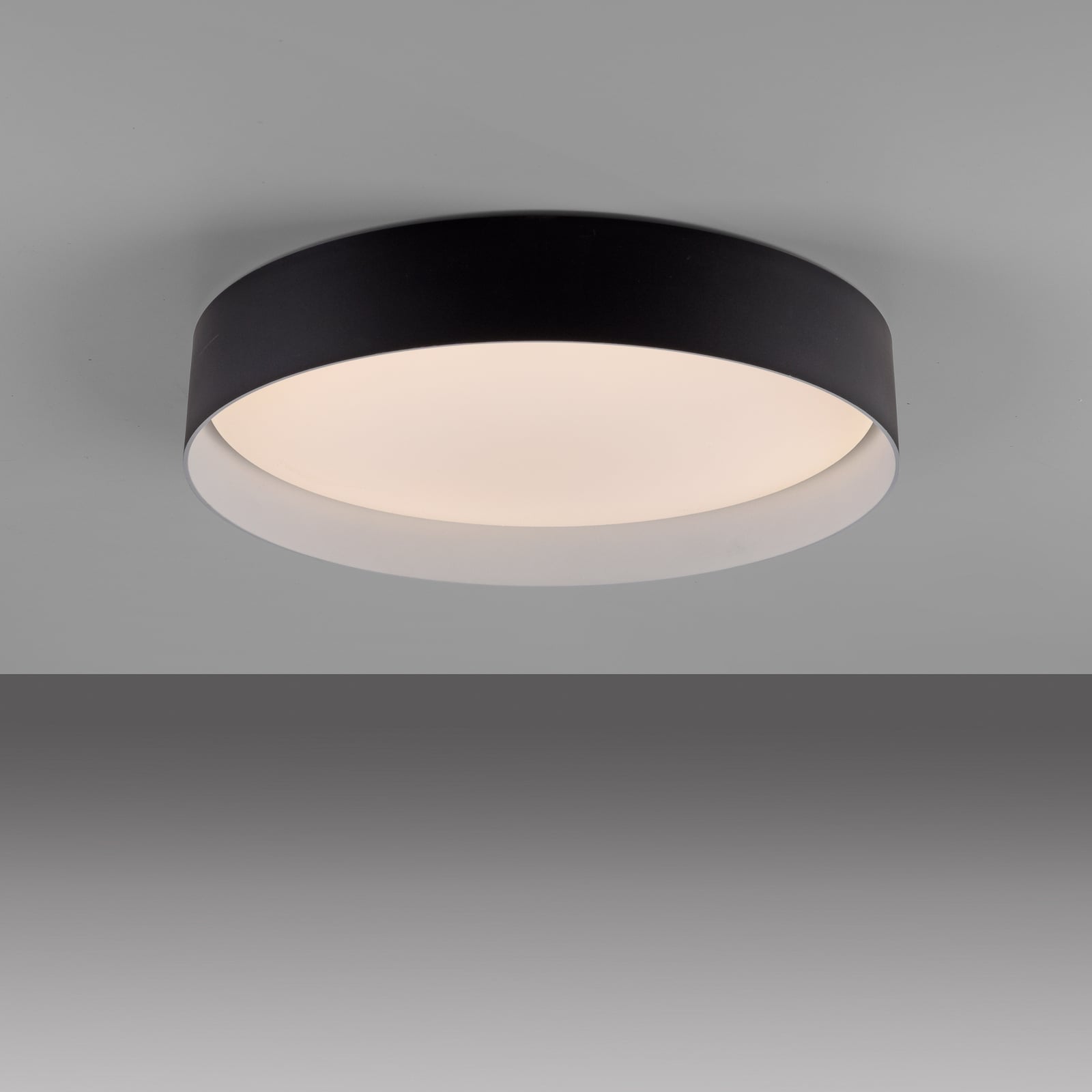 LED lubinis šviestuvas „TAVOLI“, juodos spalvos, skersmuo 39 cm, metalas, CCT,