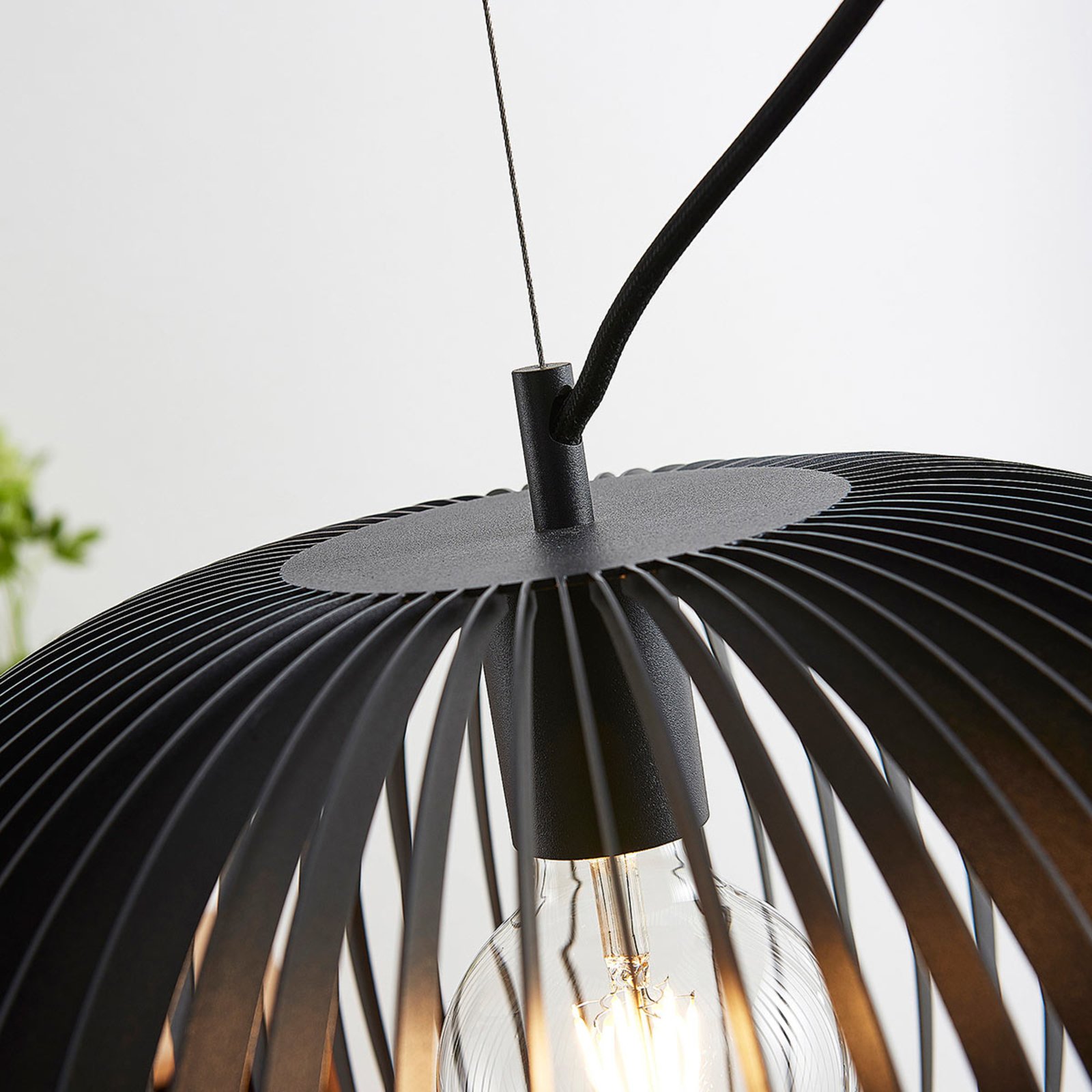Jusra 1 Pendelleuchte Black - Lindby
