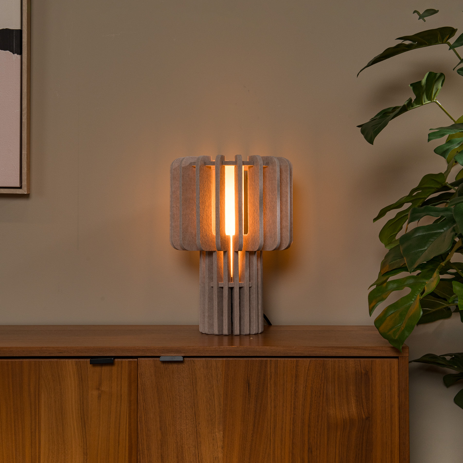 Galda lampa Rollo, pelēkbrūna, augstums 35 cm, filcs/stikls/metāls