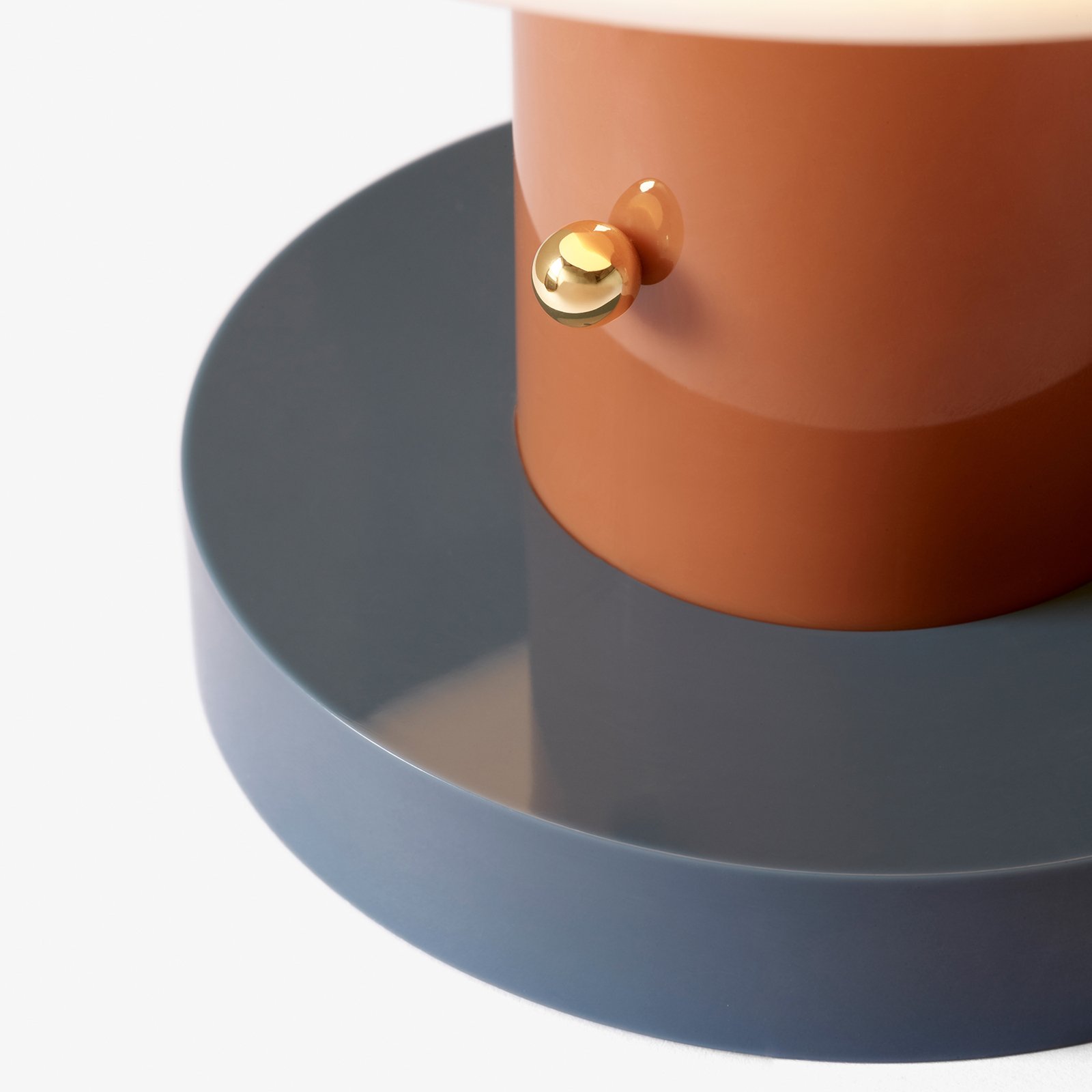 Setago JH27 kannettava pöytävalaisin Rust/Thunder - &Tradition