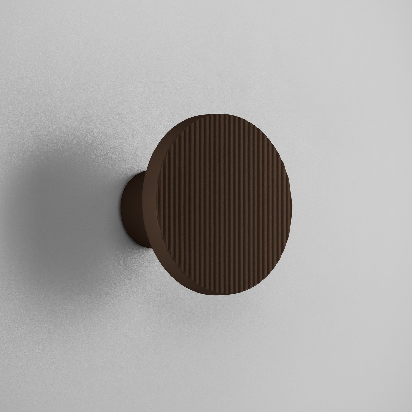 Bover LED-vägglampa Arid A/01 brun CCT 2 200–2 700 K IP44