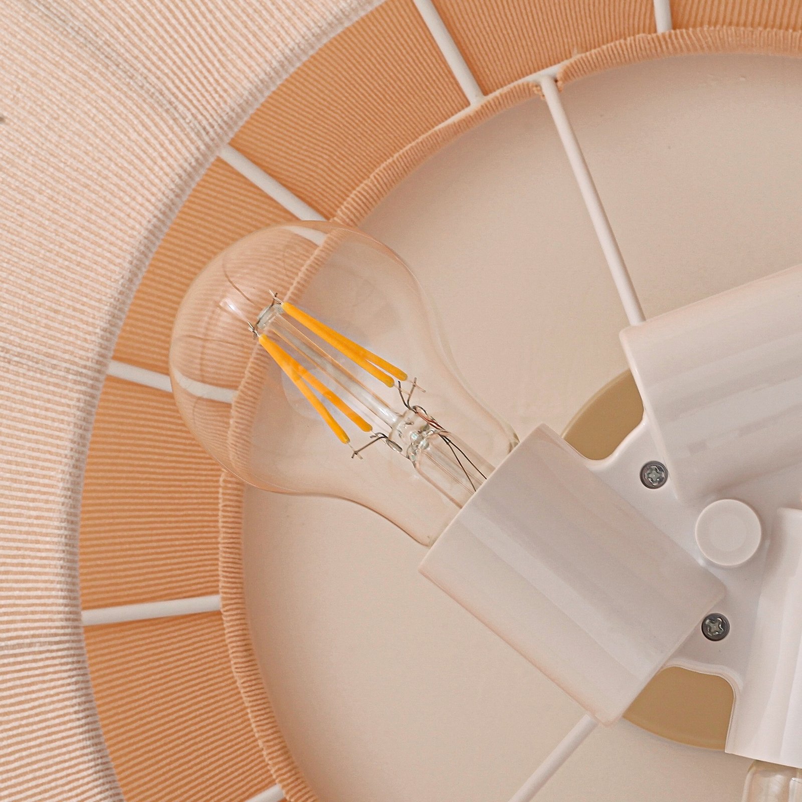 Helin loftlampe, beige, Ø 60 cm, tekstil, 3 x E27 - Lindby