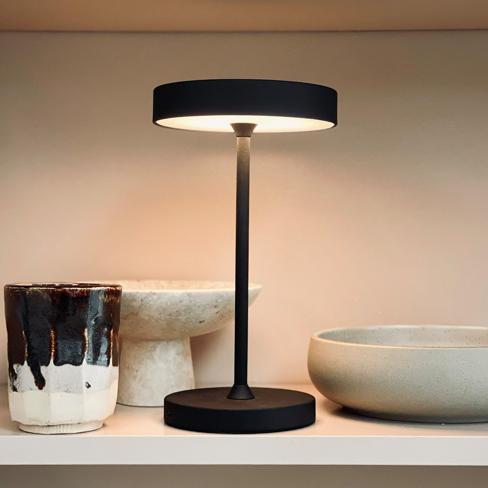 Lampe à poser LED Starlight, hauteur 26 cm, métal - Dyberg Larsen