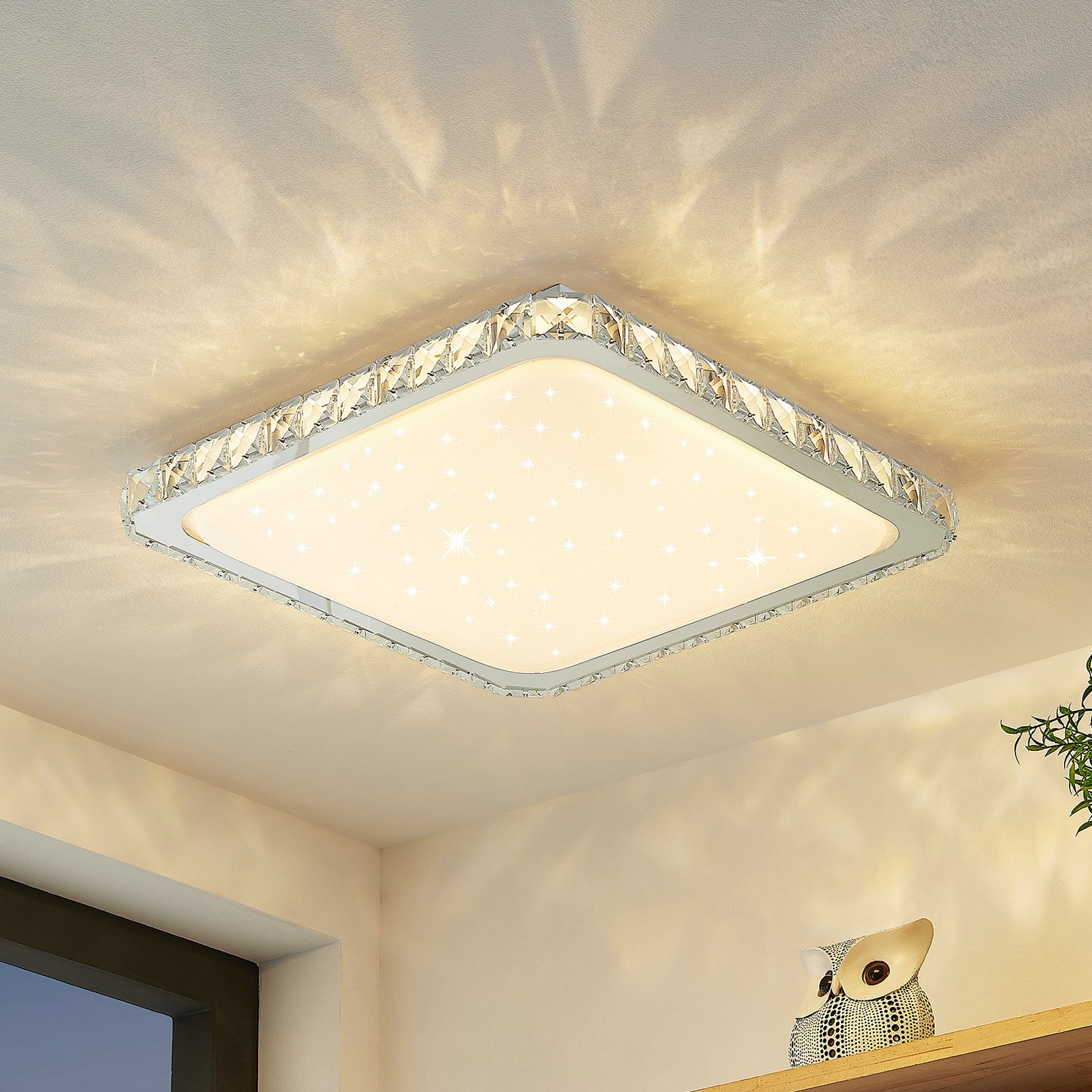Lorand LED Ceiling Lamp White/Chrome - Lindby