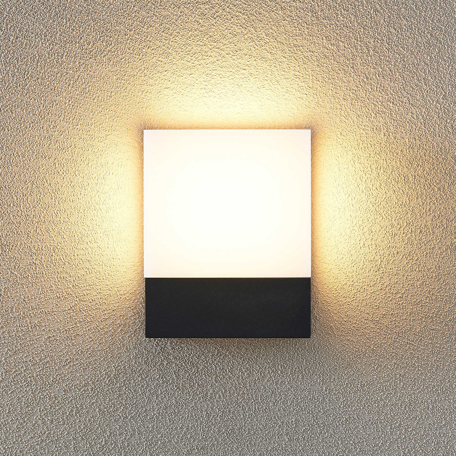 Lindby Vanira LED fali lámpa kültérre, szögletes