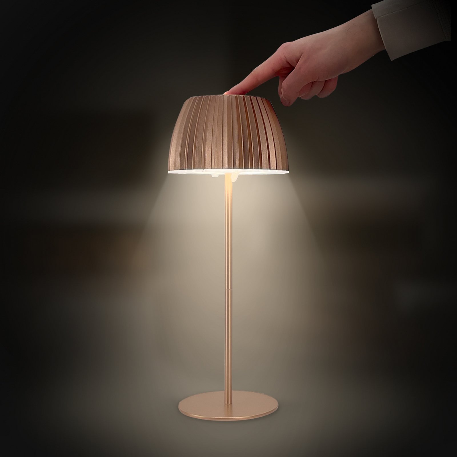 Lampe à poser LED rechargeable Brilo unplugged Riffle, 36 cm, cuivre