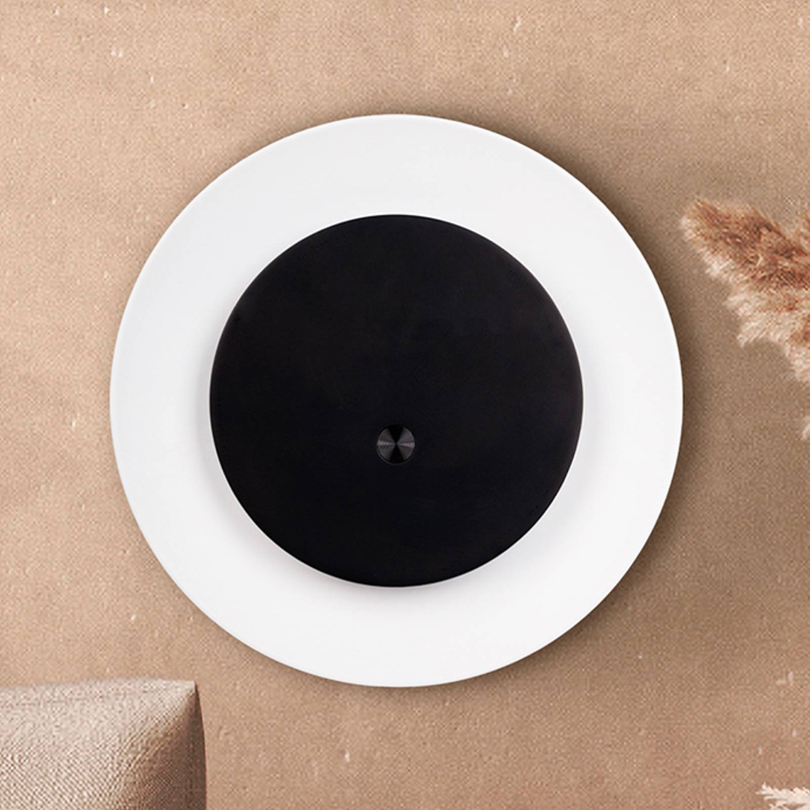 Lampa stołowa LED z akumulatorem Solan, czarno-biała, zasilana energią