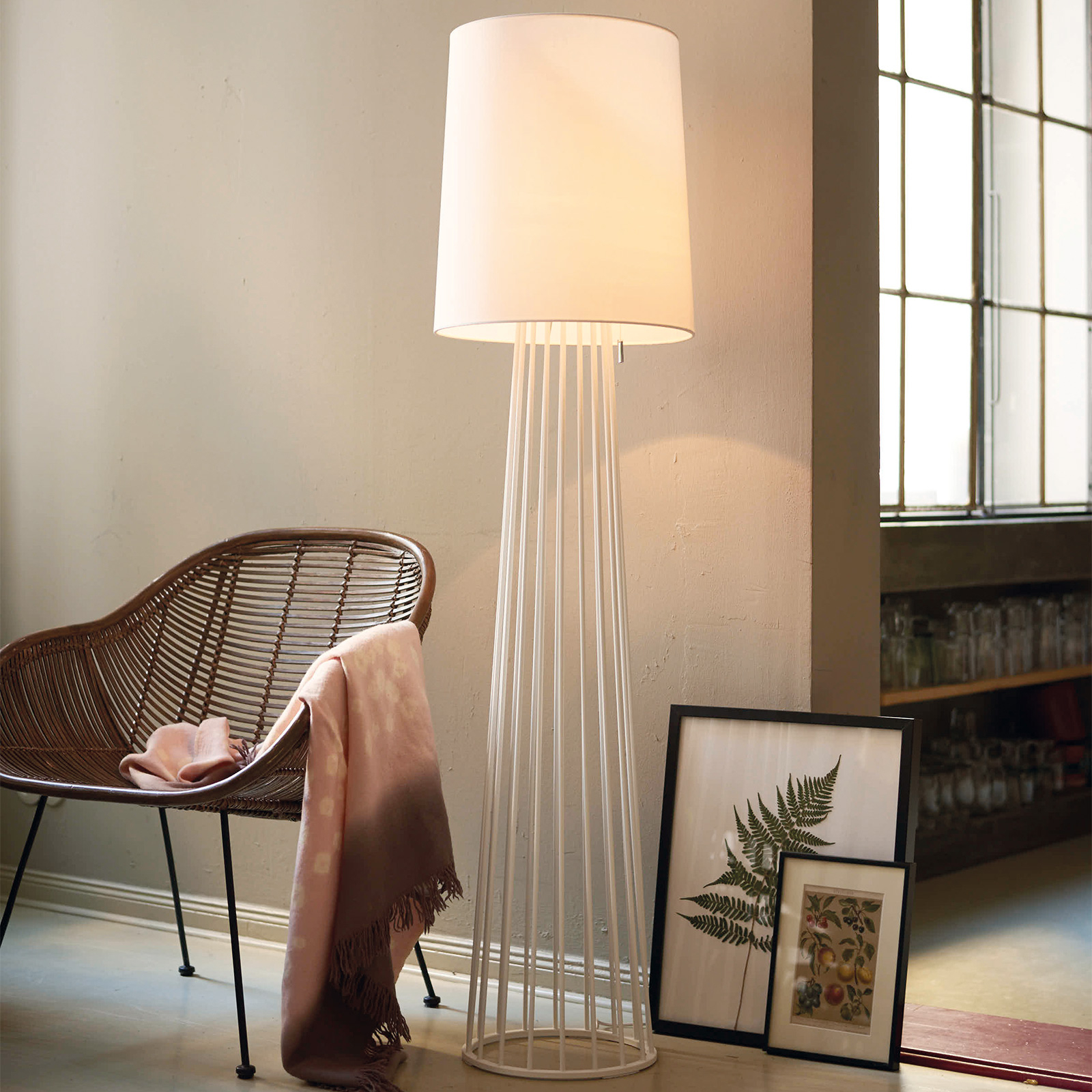 Villeroy & Boch White fabric floor lamp Milan, for Living / Dining Room, metal, fabric, E27, 60 W, energy efficiency: A++, H: 155 cm