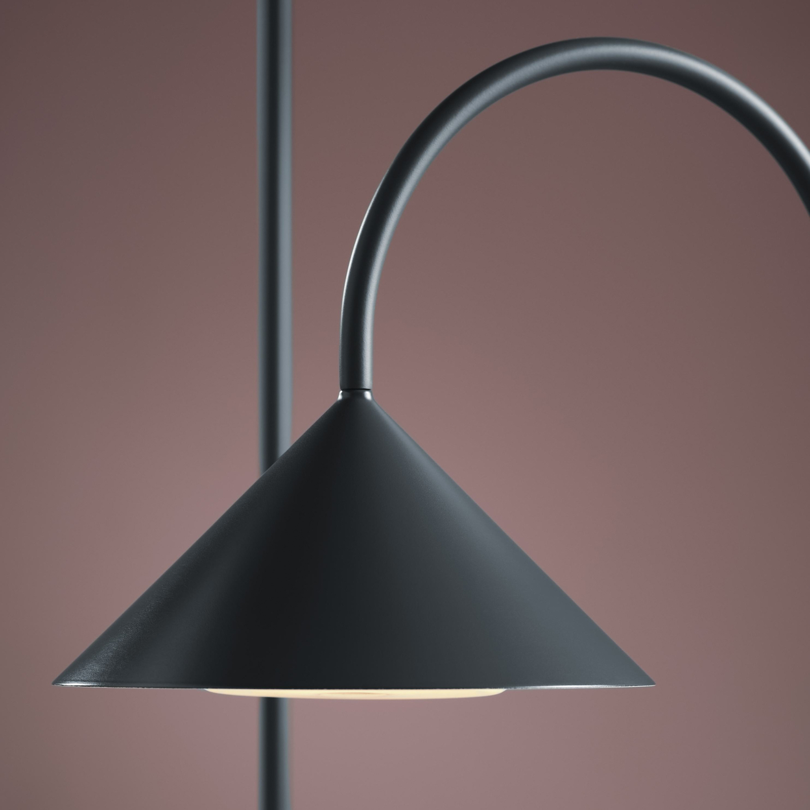 Grasp Portable Lampe de Table H47 Matt Petroleum - Frandsen