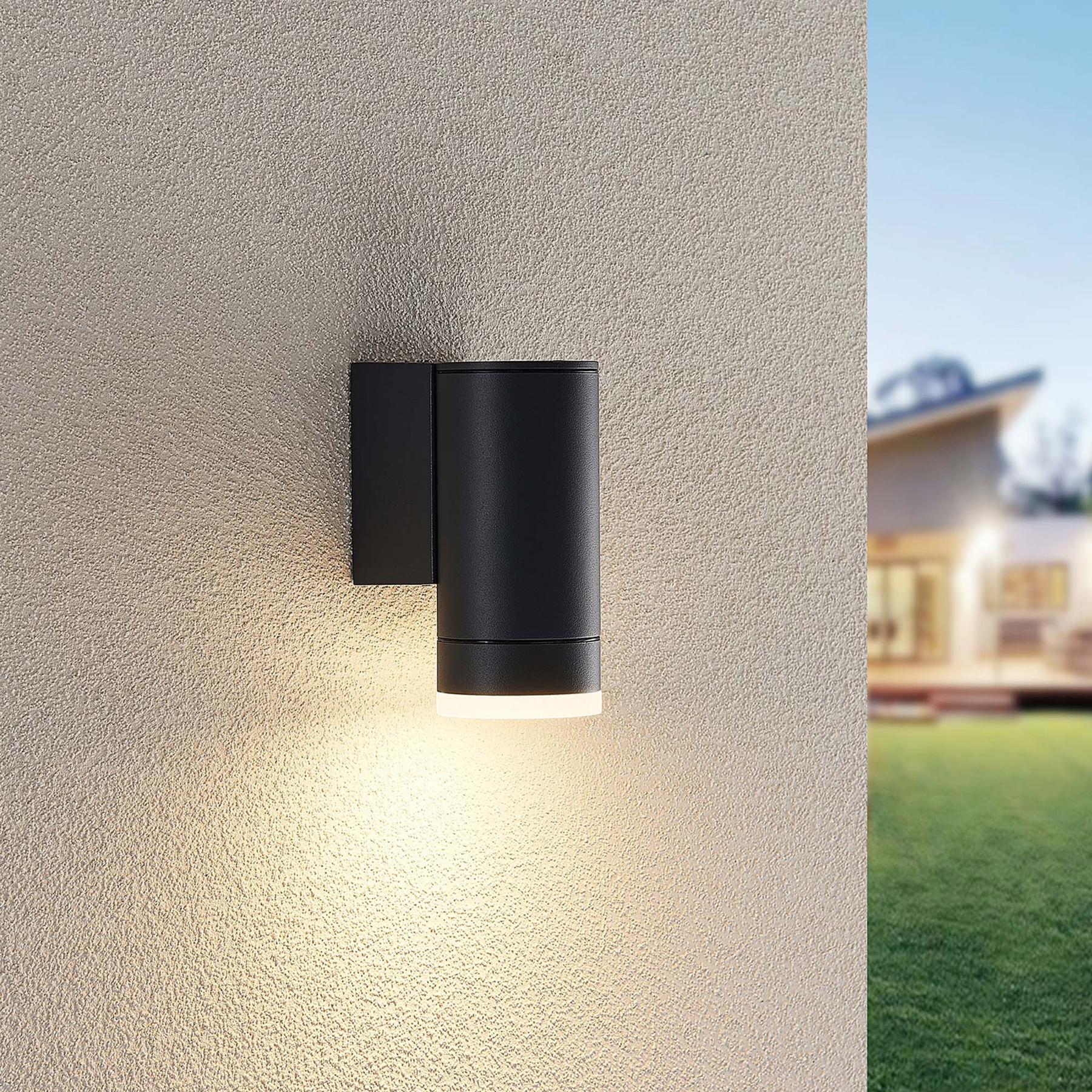Lindby Yelina outdoor wall light, socket at top, aluminium, plastic, GU10, 8 W, energy efficiency: A++, H: 13.5 cm