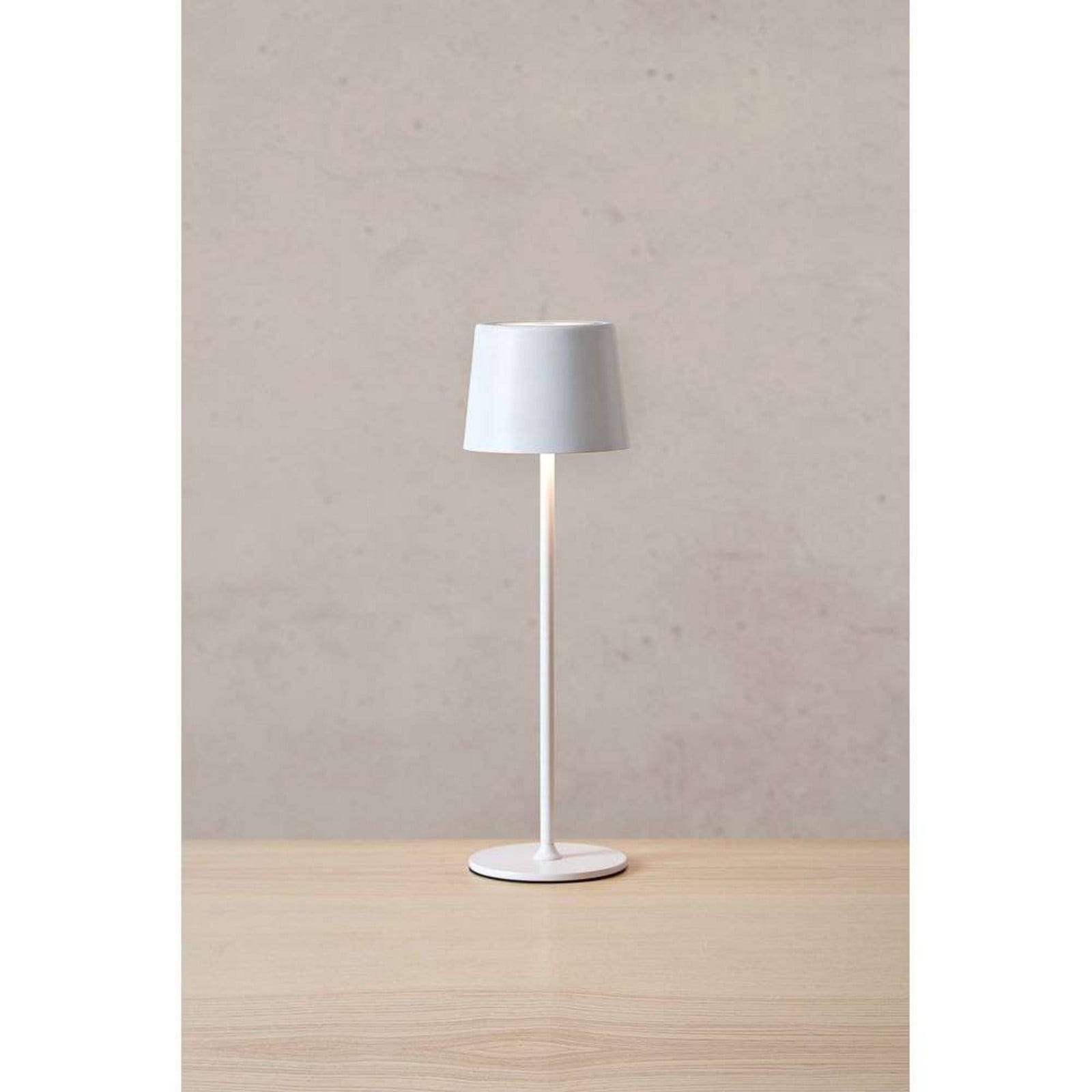 Fiore Portable Bordlampe IP44 Matt White Markslöjd - Terrasse - Metal
