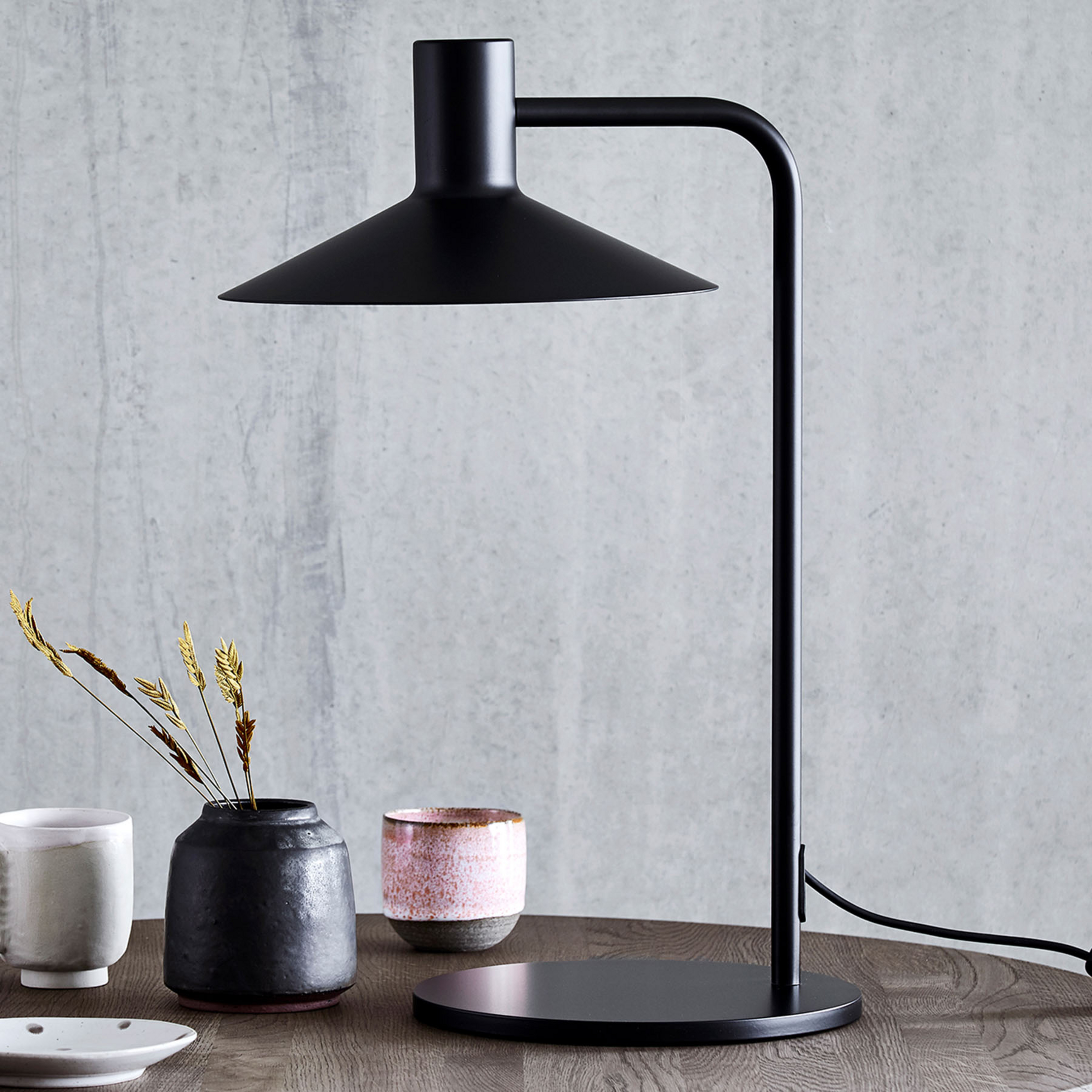 Stolní lampa FRANDSEN Minneapolis