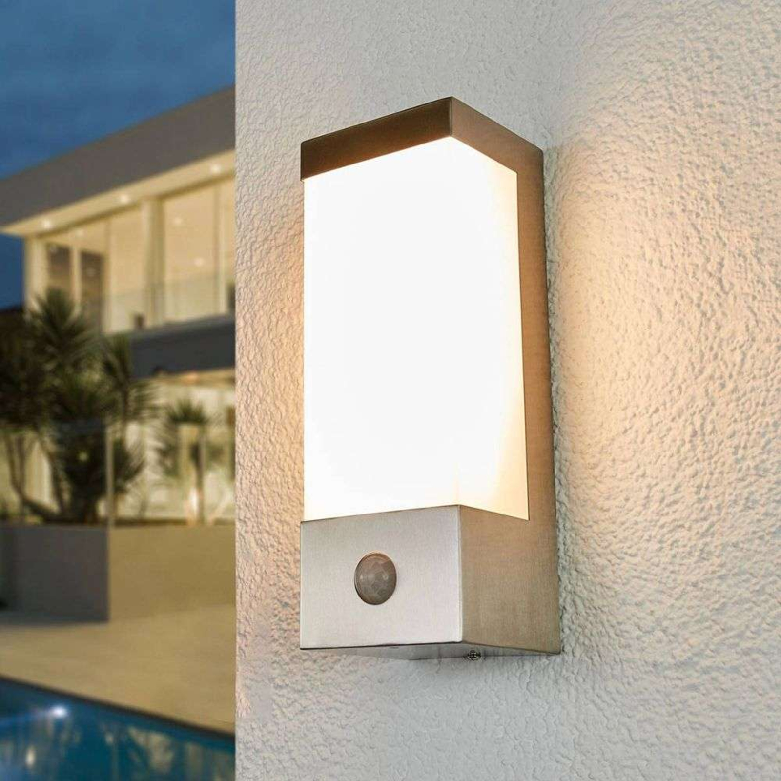 Severina LED Aplica de Exterior w/Sensor Stainless Steel/White - Lindby