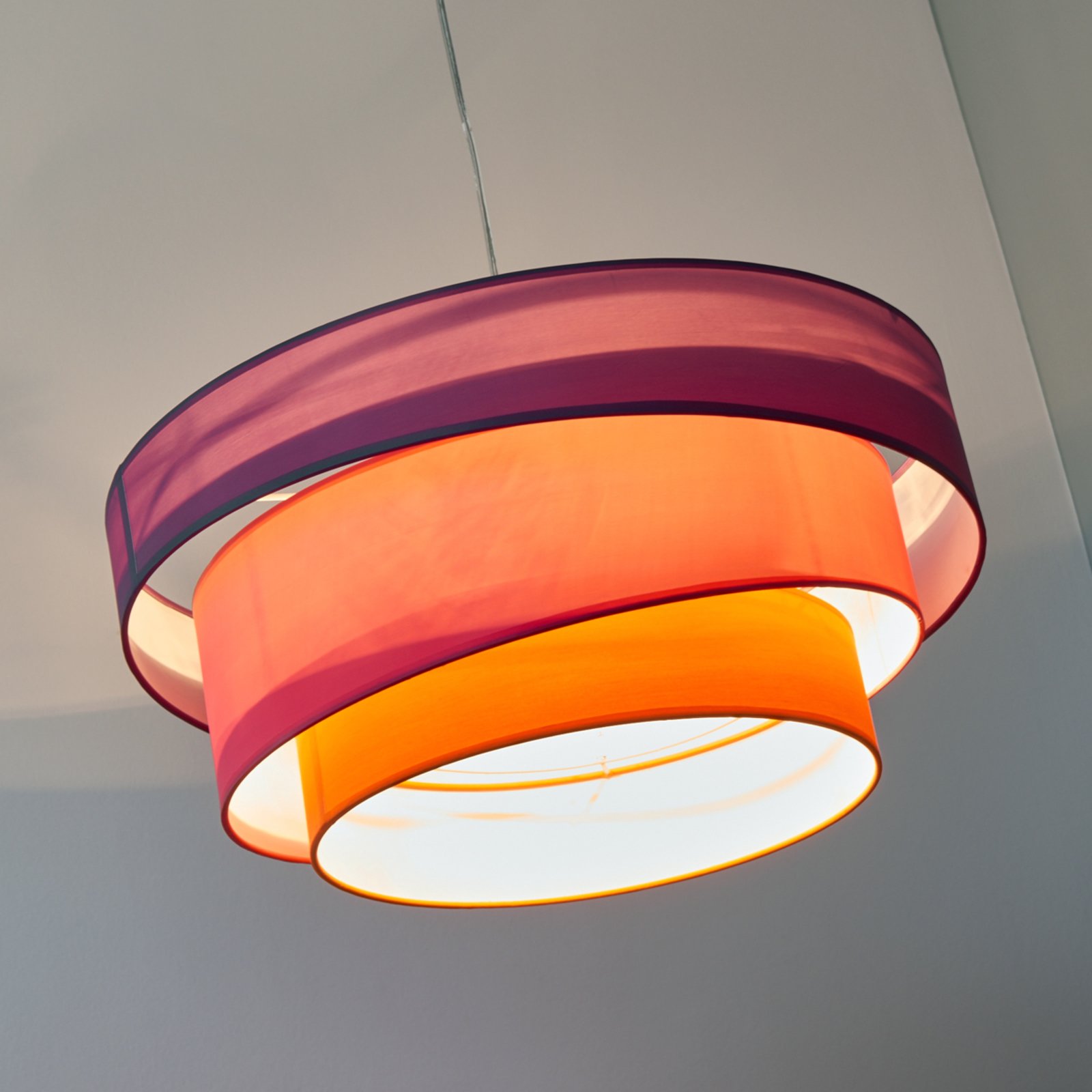 Melia - lampada a sospensione dai colori vivaci