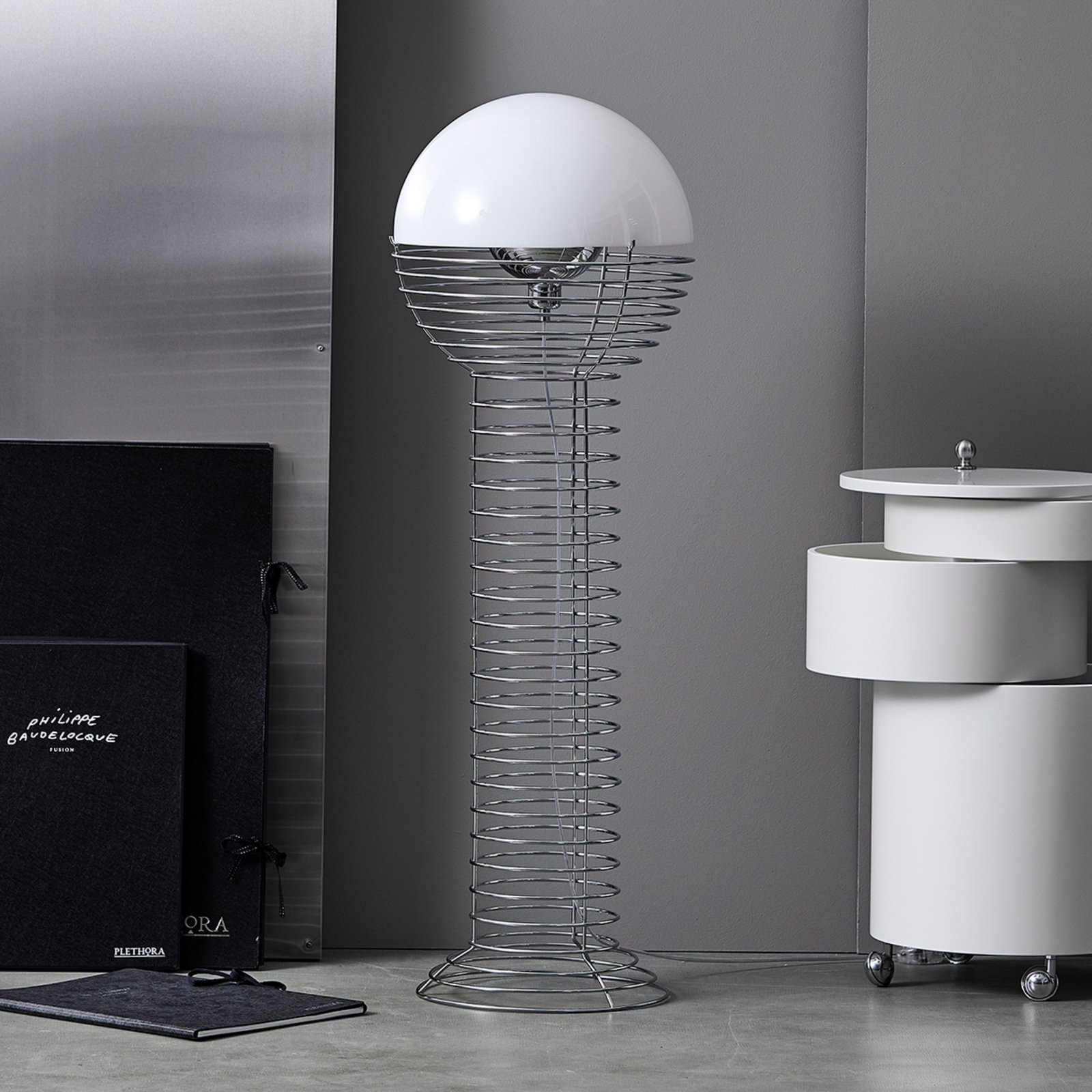 Wire Golvlampa Vit - Verpan